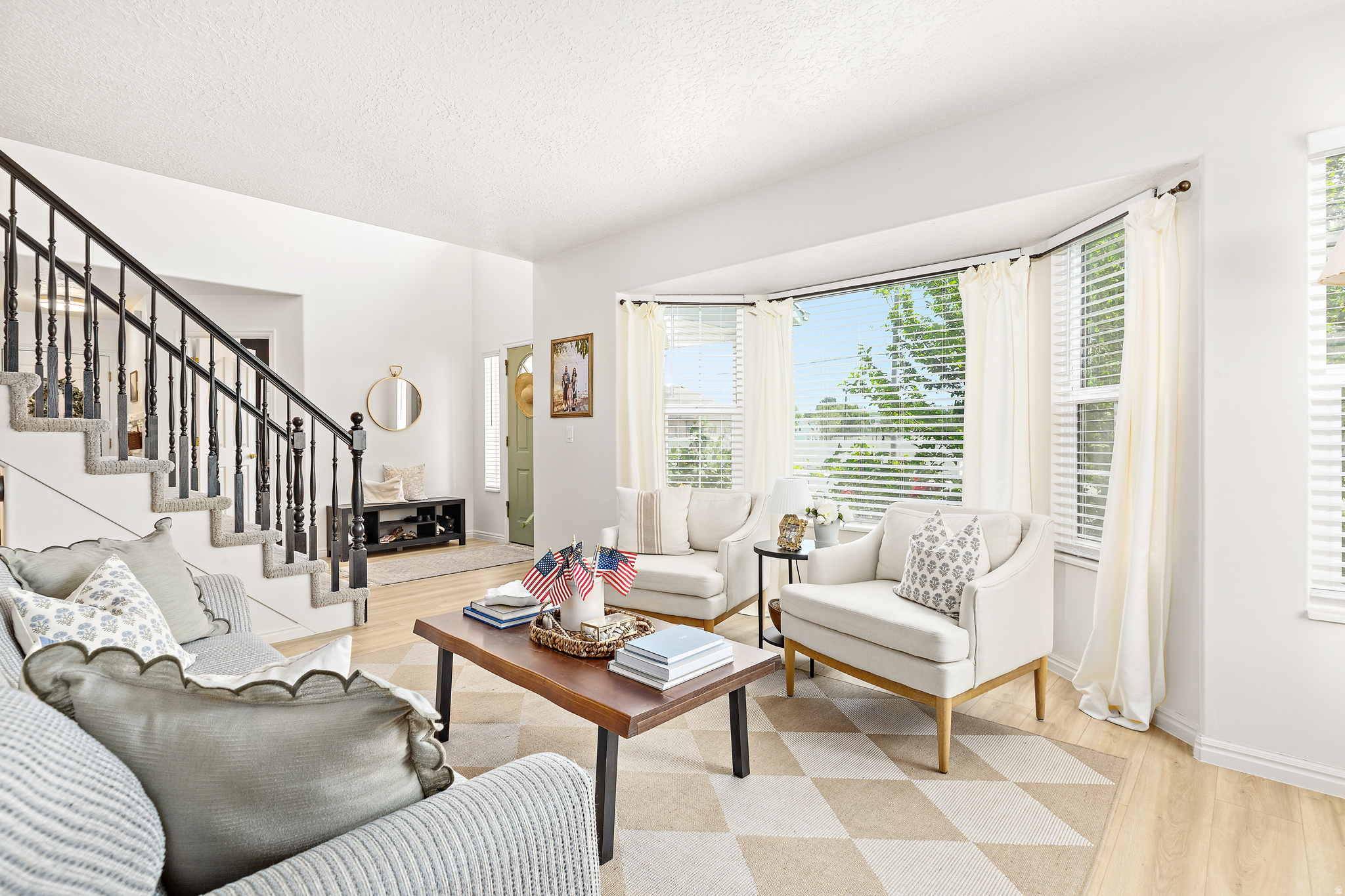 EAGLE POINT - Residential
