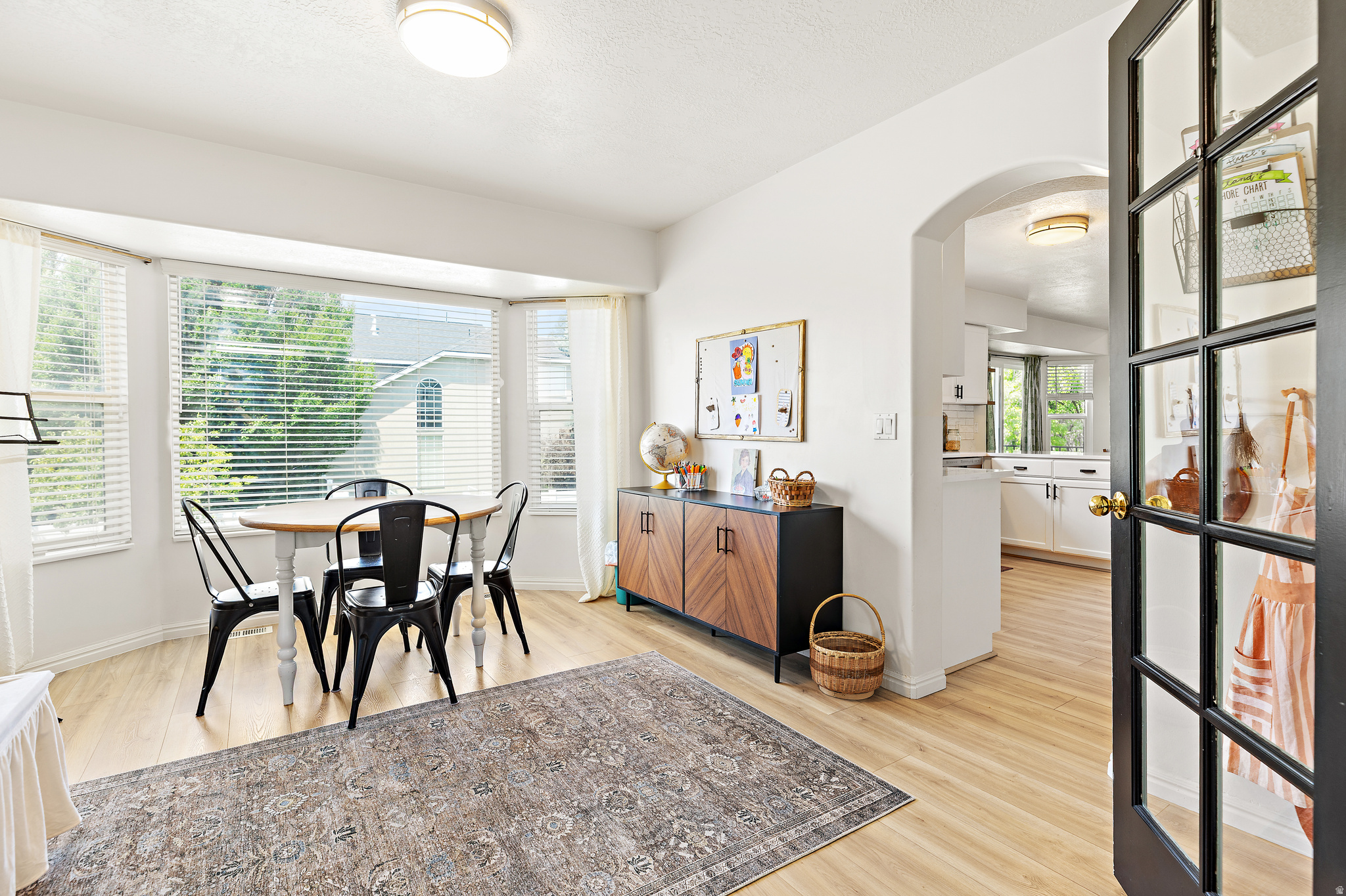 EAGLE POINT - Residential