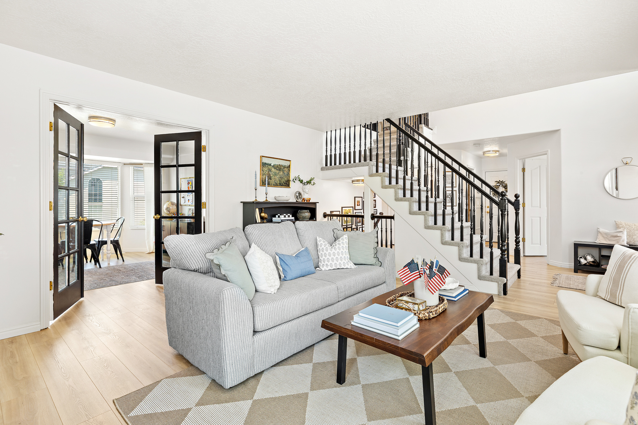 EAGLE POINT - Residential