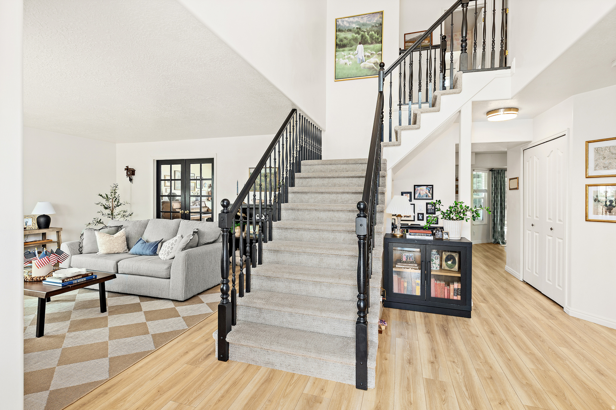 EAGLE POINT - Residential