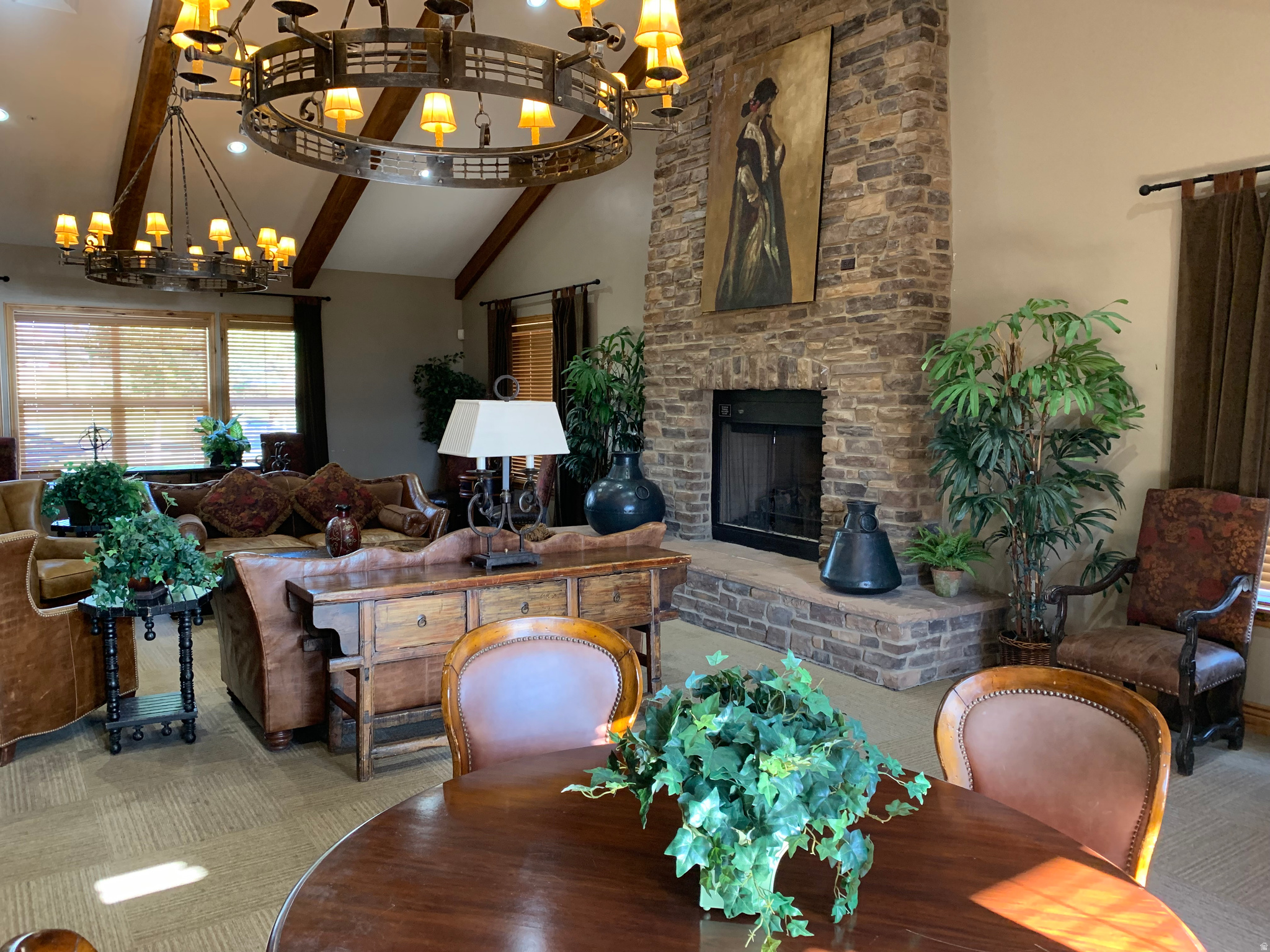 WILSHIRE ESTATES - Residential