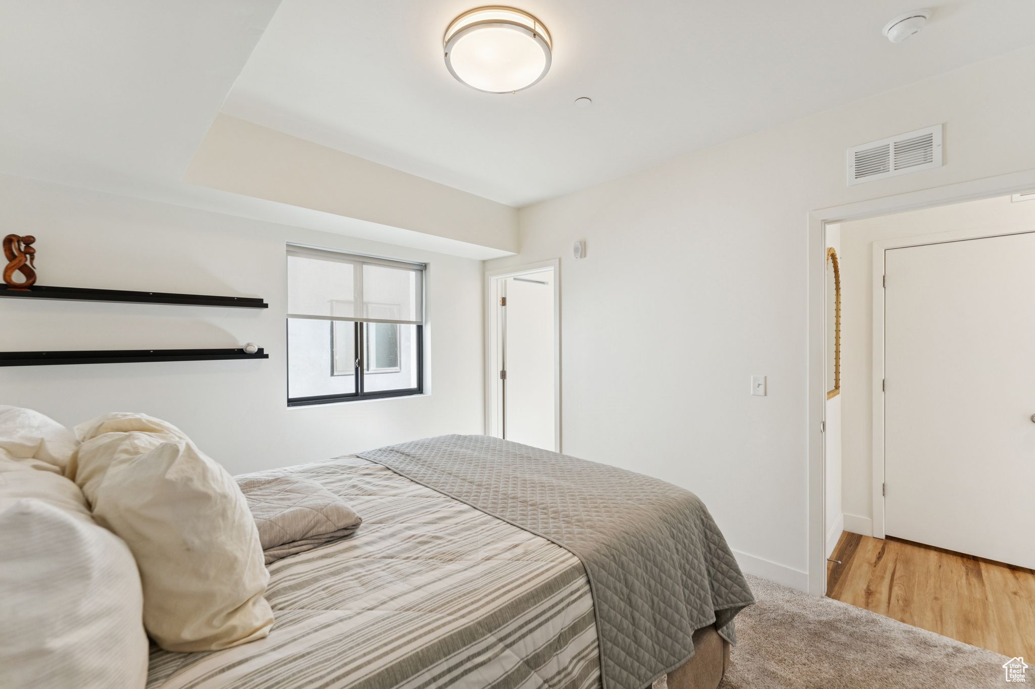 ROW17 - Residential