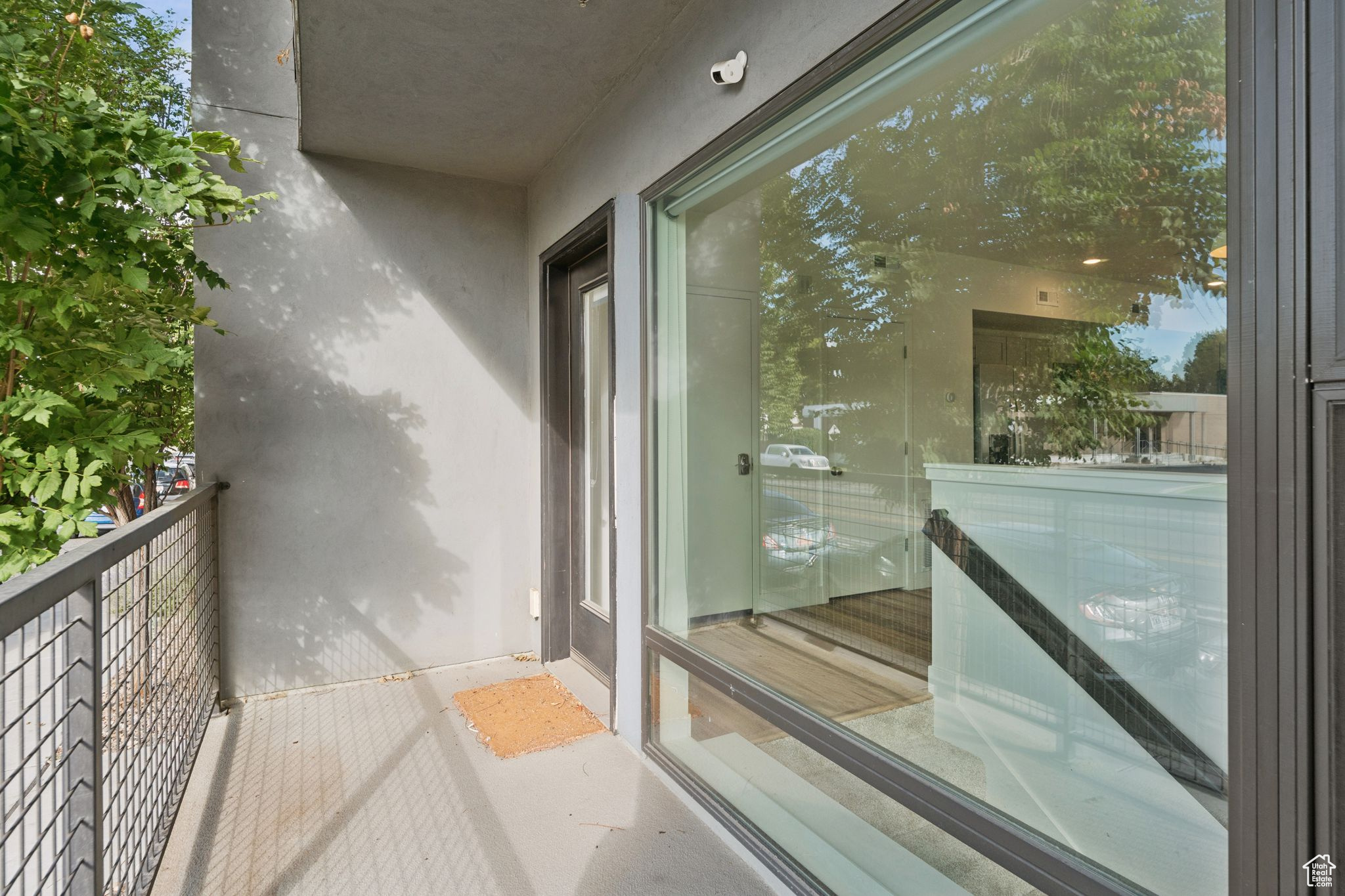 ROW17 - Residential