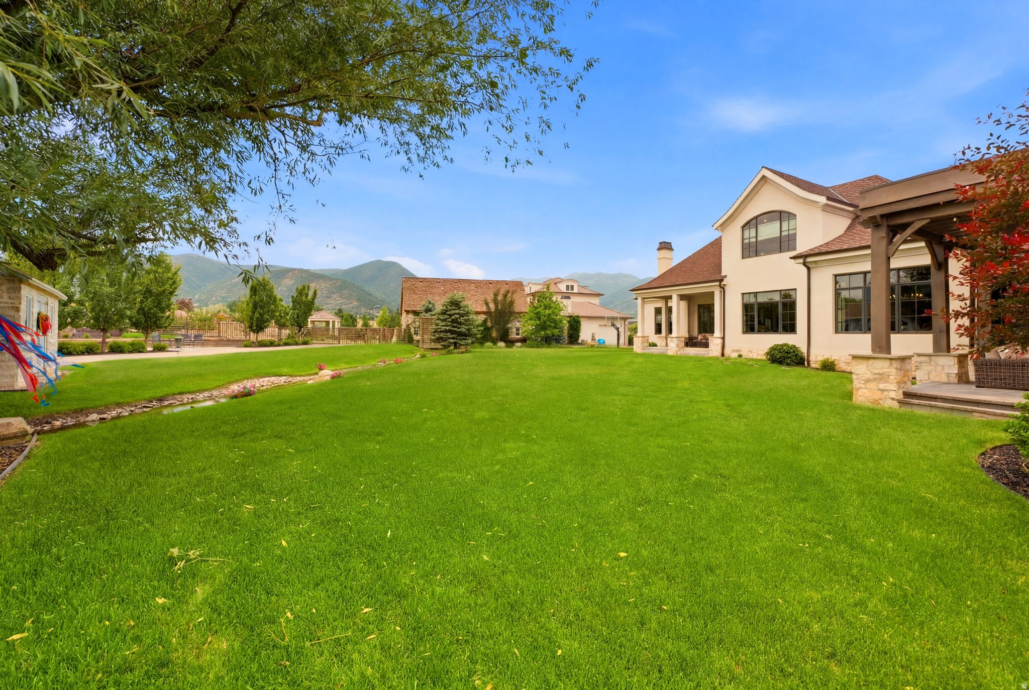 FARM SPRINGS SUBDIVISION - Residential Lease