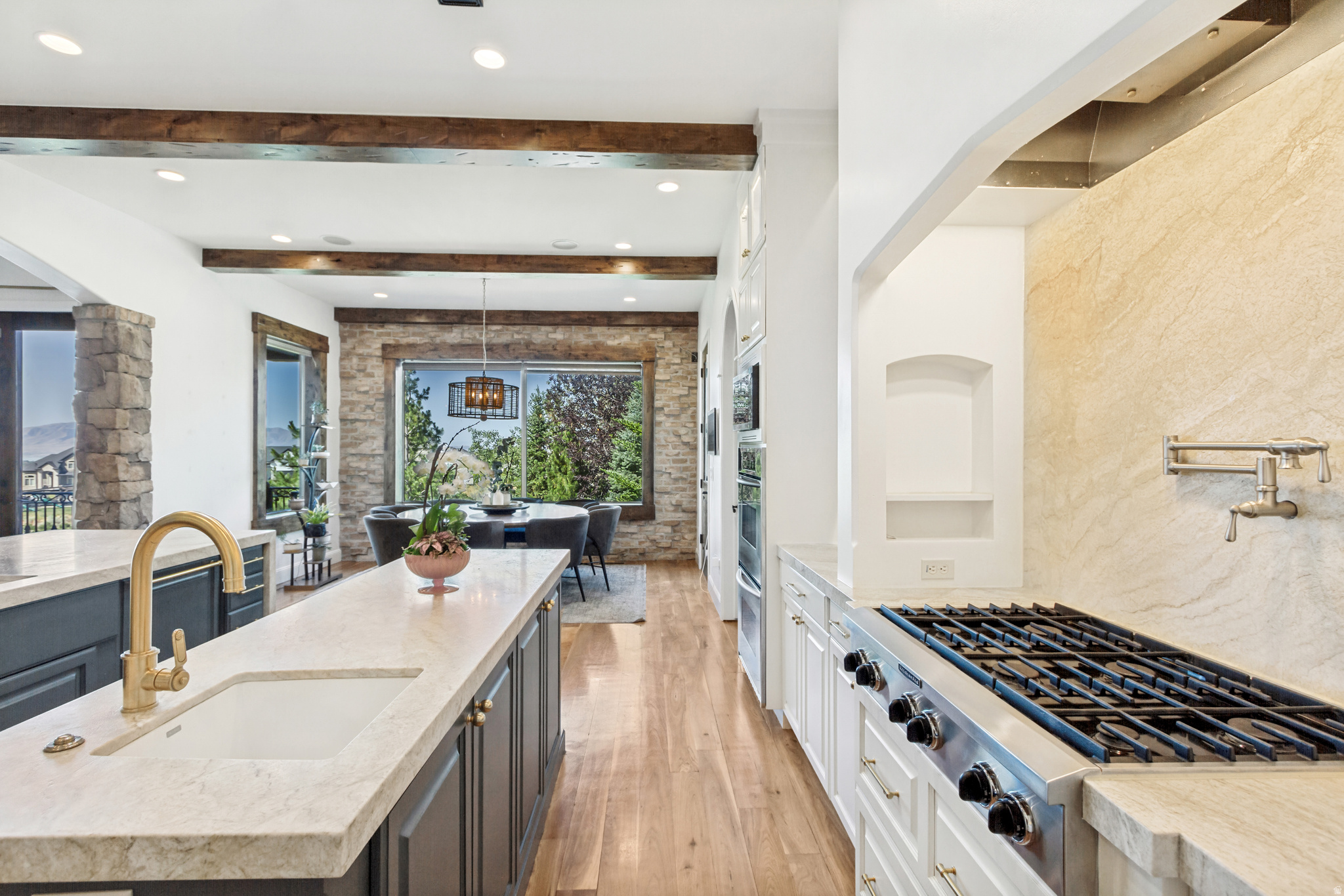 BEACONHILL THE HIGHLANDS - Residential