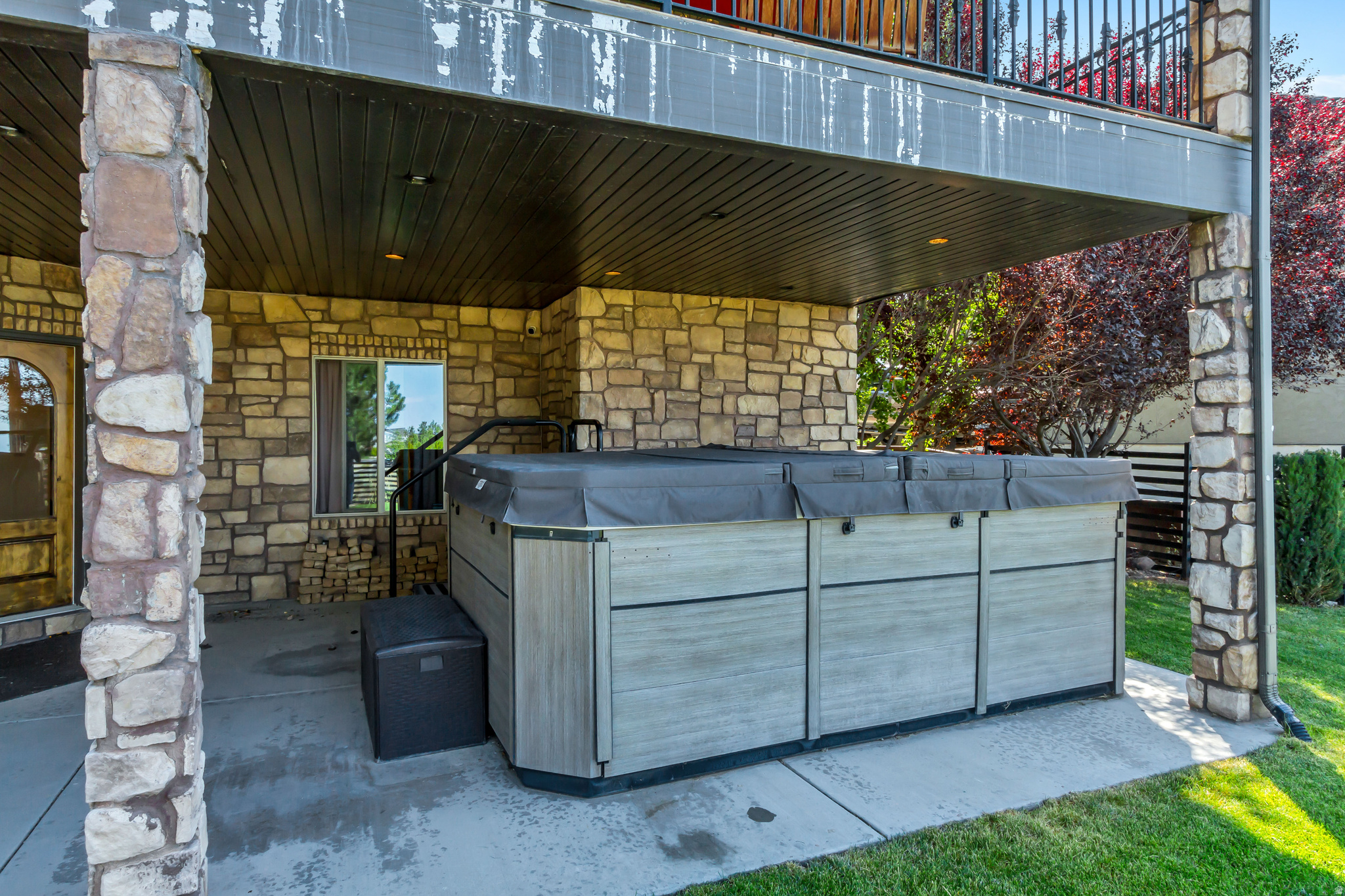 BEACONHILL THE HIGHLANDS - Residential