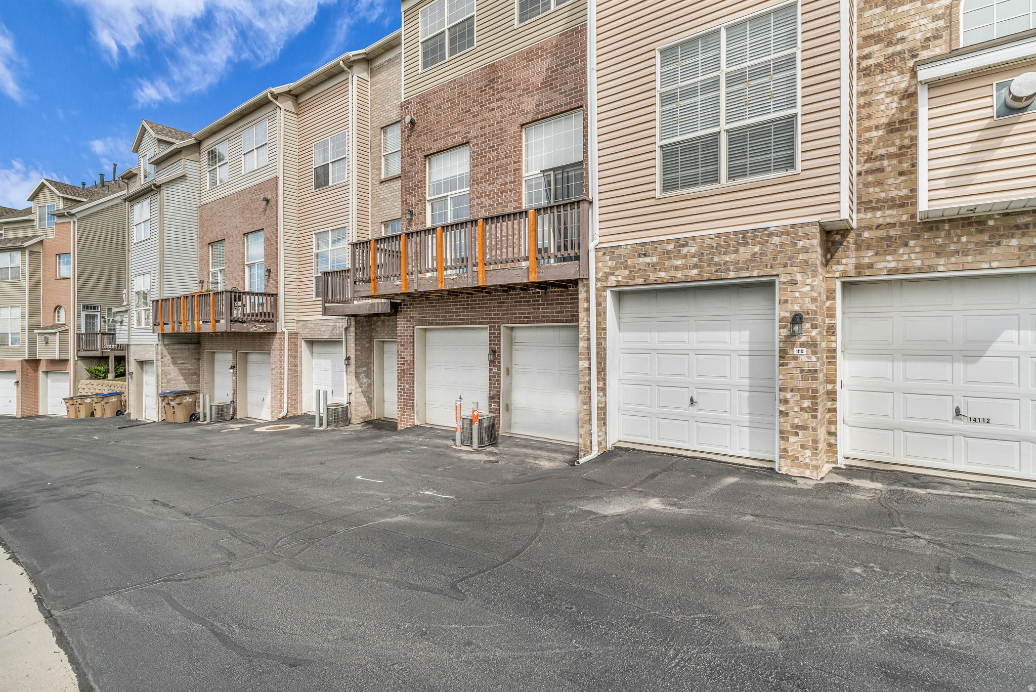 SOUTH MOUNTAIN - Residential Lease