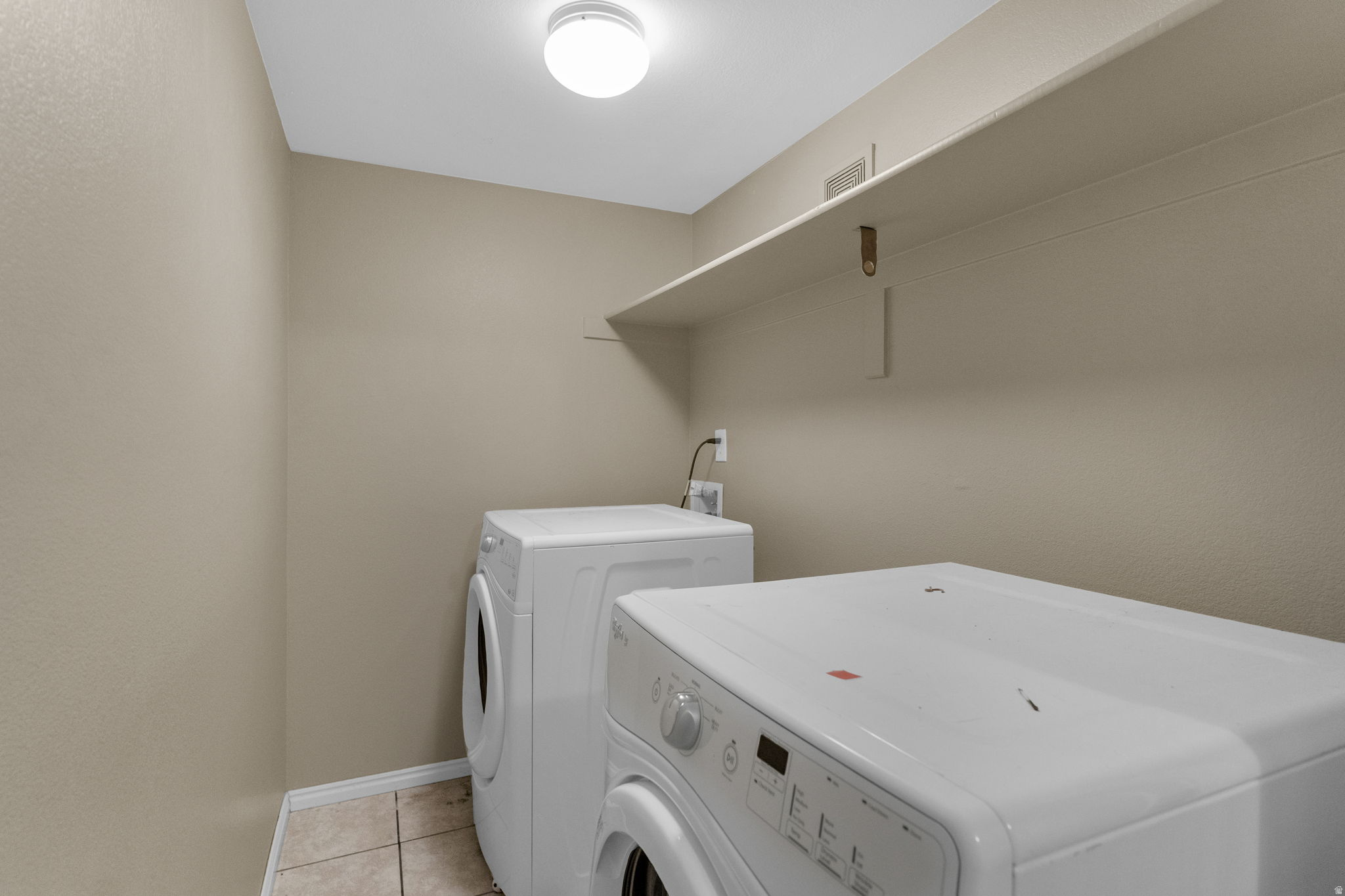 SOUTH MOUNTAIN - Residential Lease