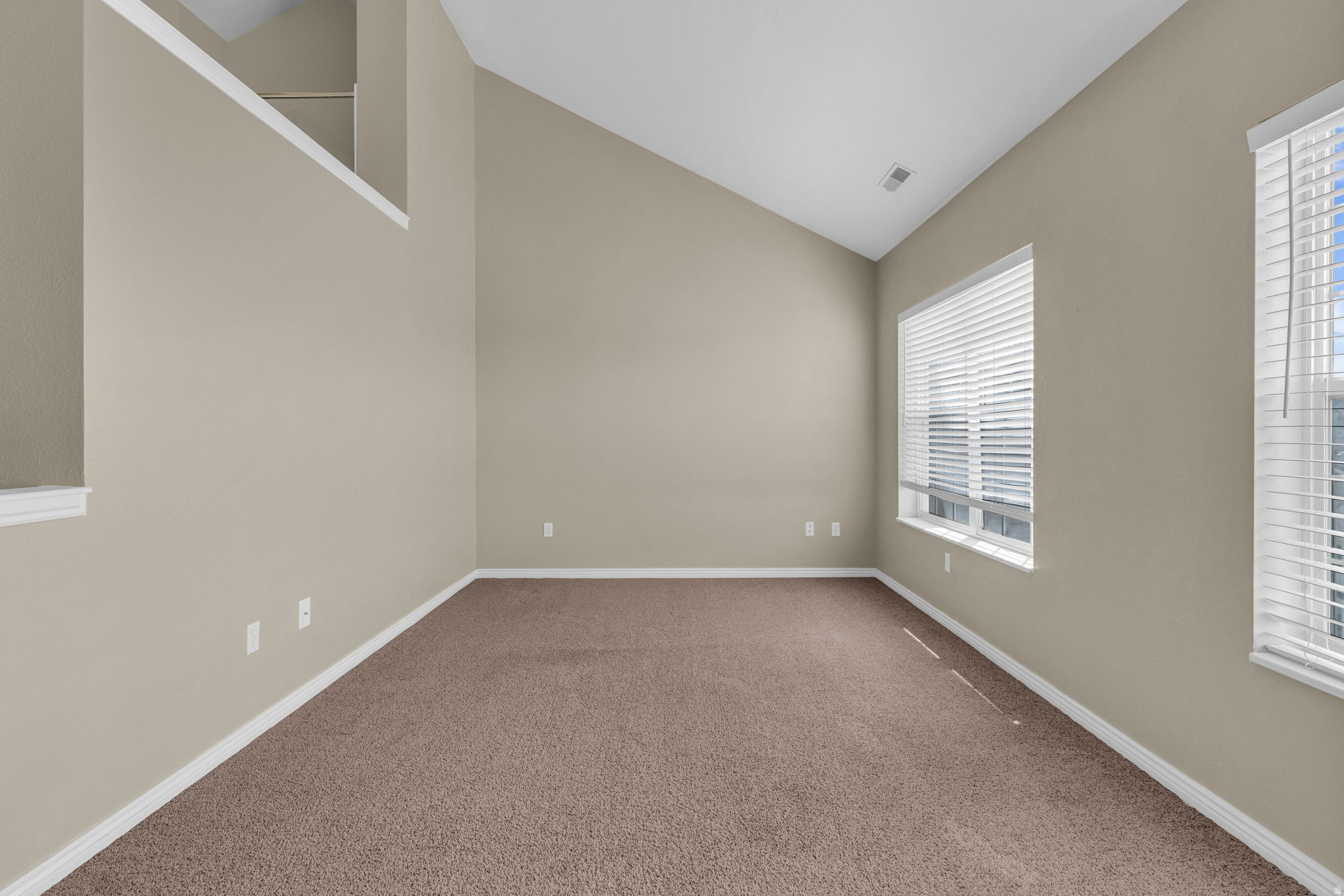 SOUTH MOUNTAIN - Residential Lease