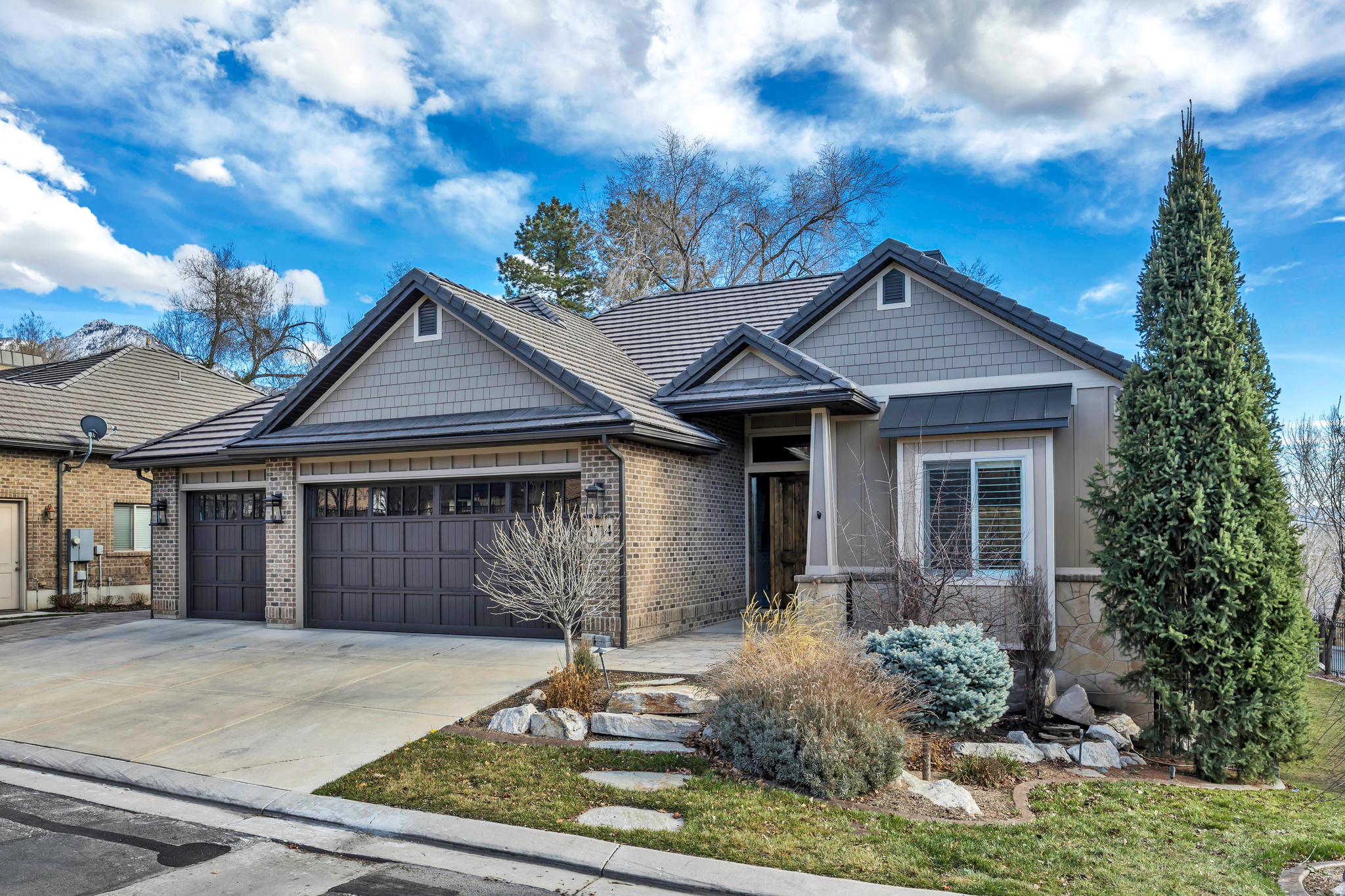OAKWOOD VILLA ESTATES PUD - Residential
