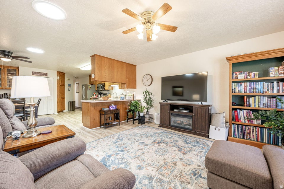 VISTA RIDGE EST 1 AMD FKA SUMMERHILL EST - Residential