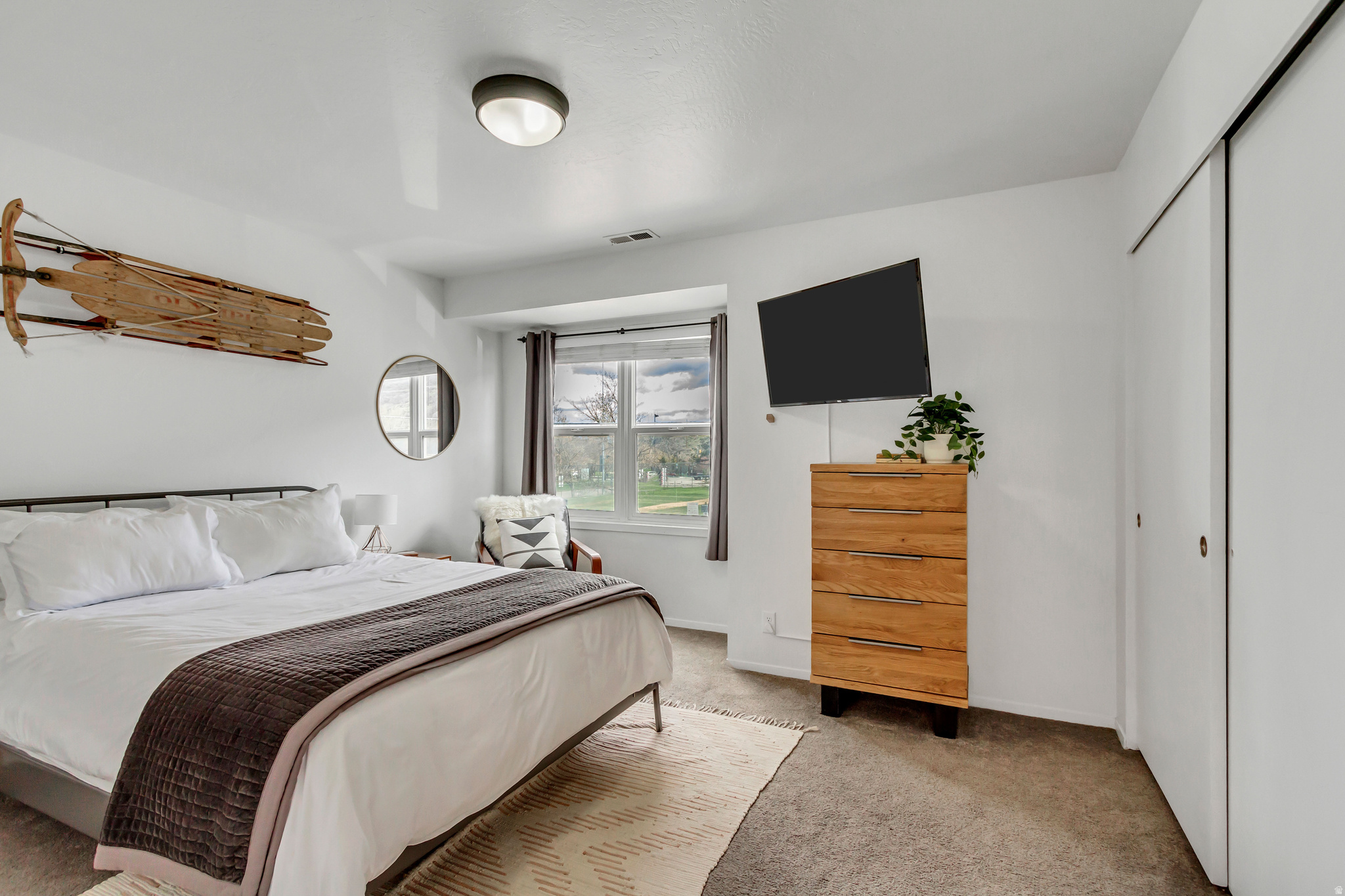 SILVER MINE WEST - Residential