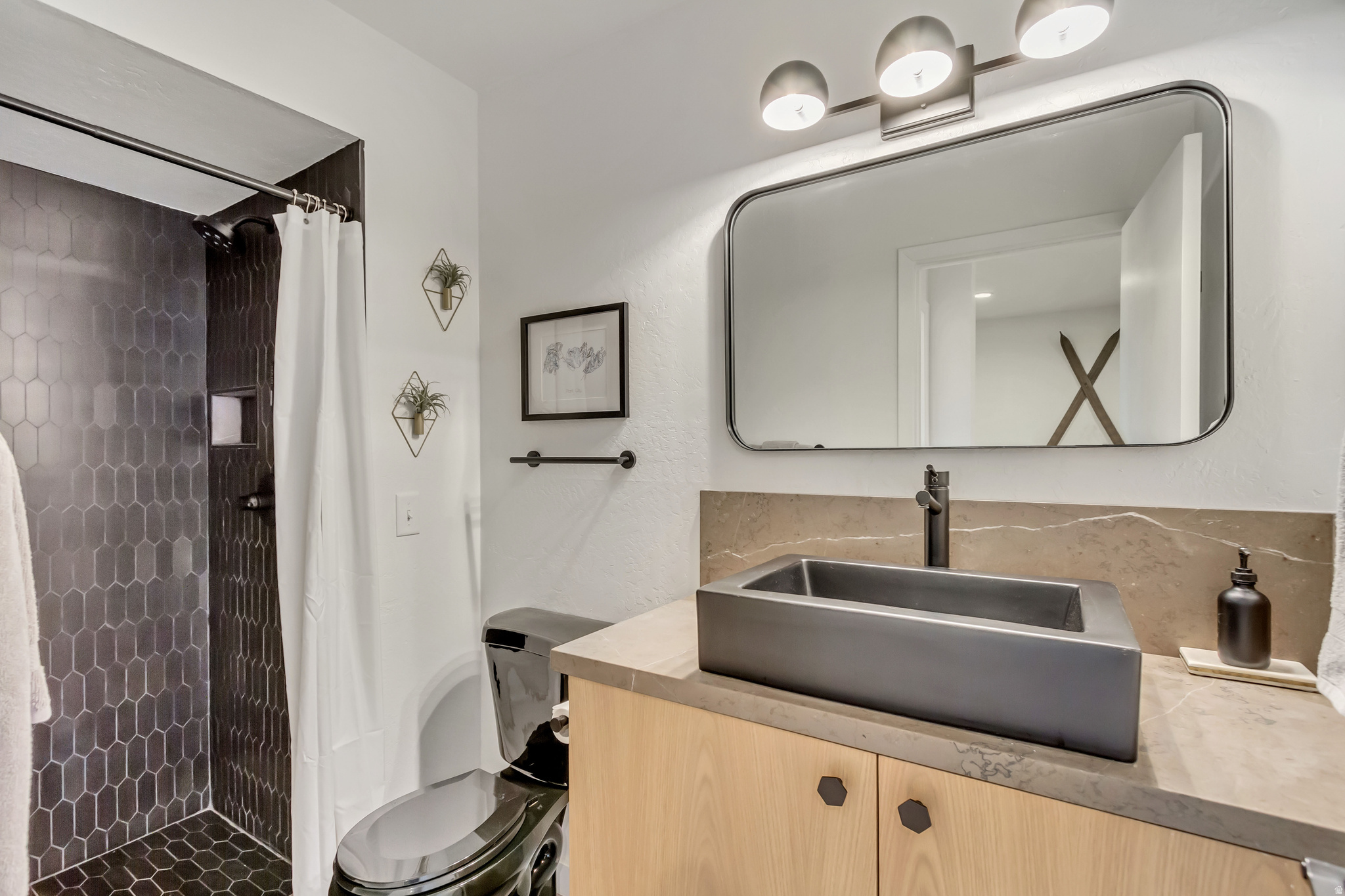 SILVER MINE WEST - Residential