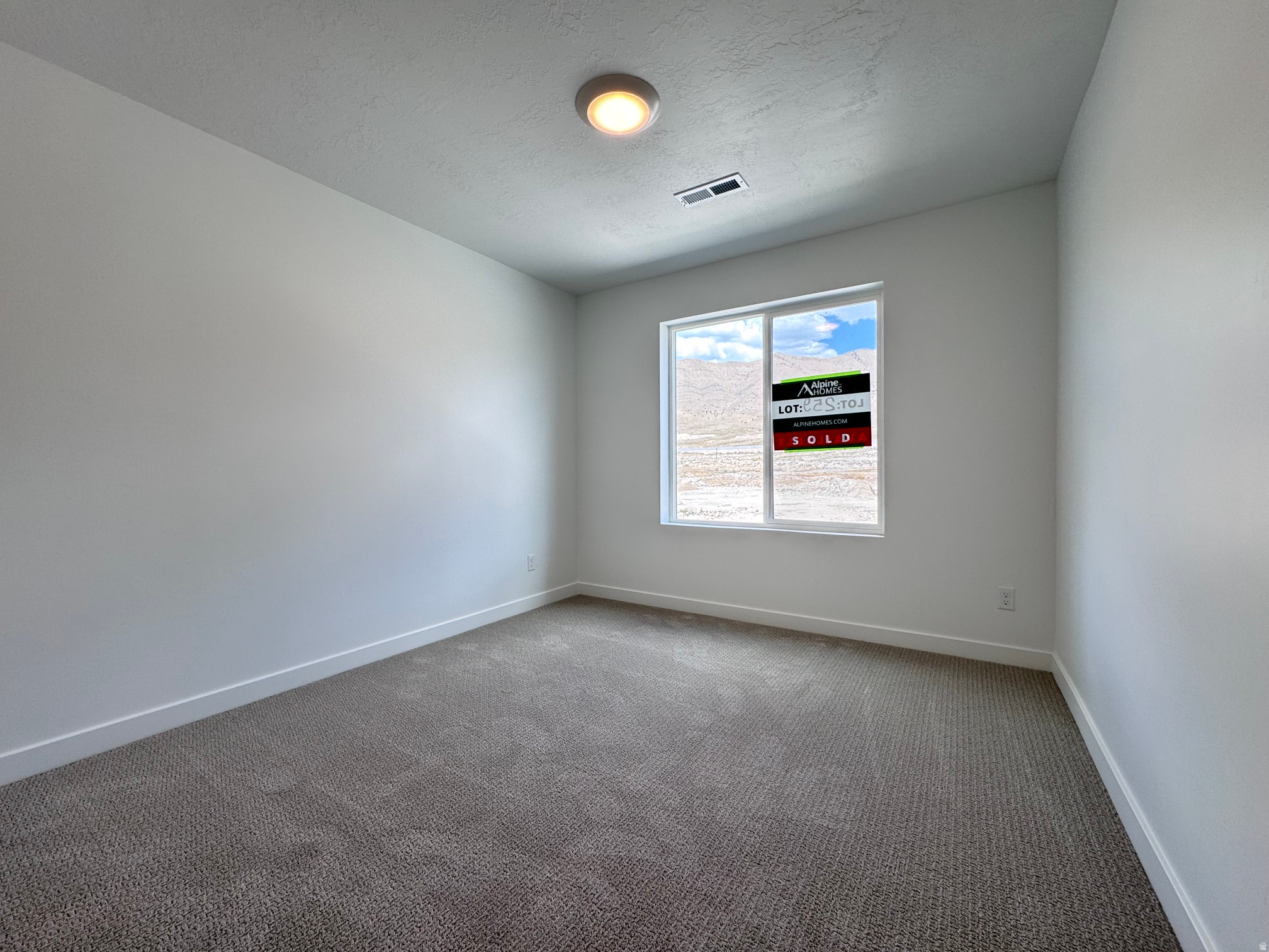 SCARLET RIDGE - Residential