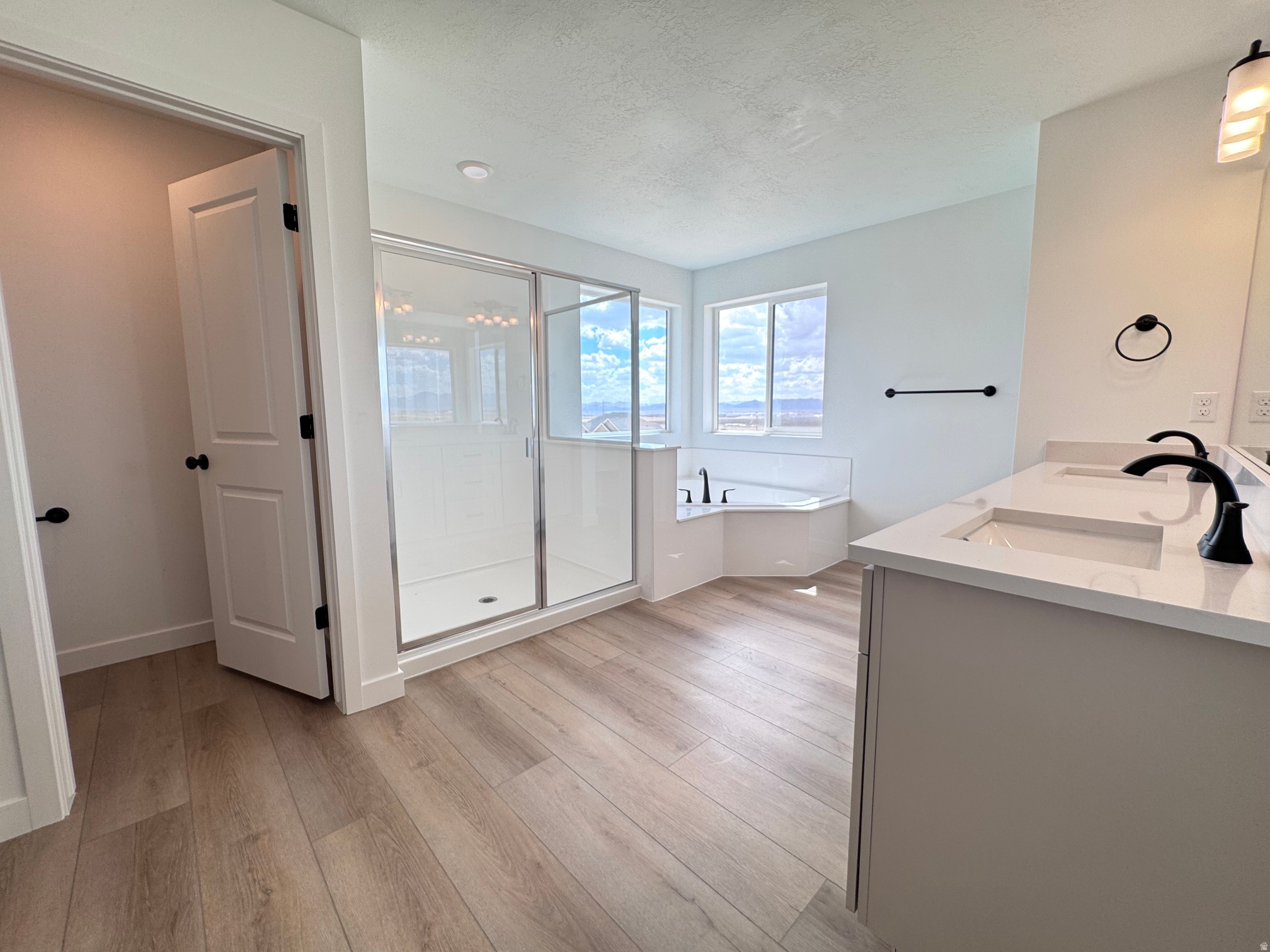 SCARLET RIDGE - Residential