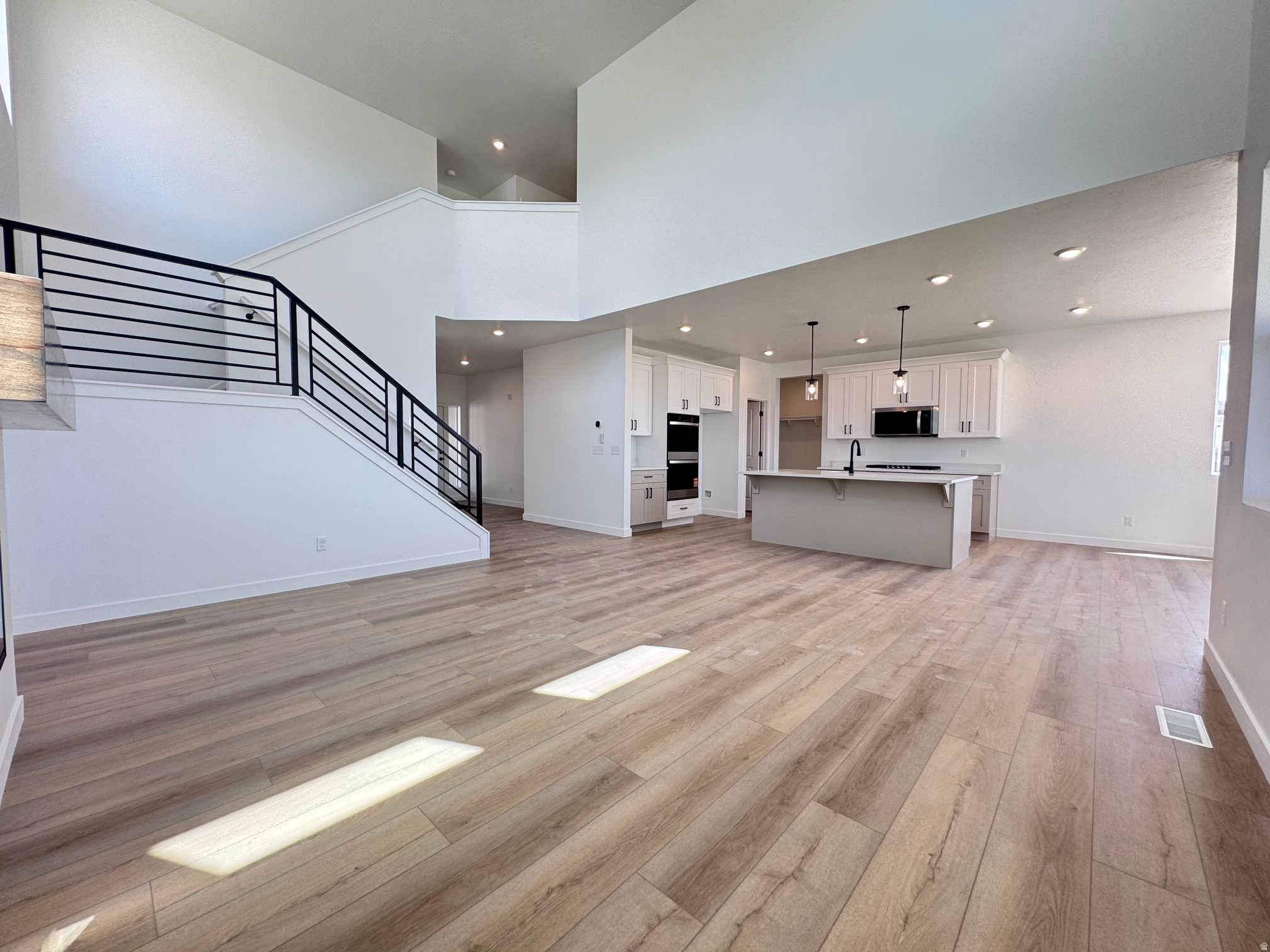 SCARLET RIDGE - Residential