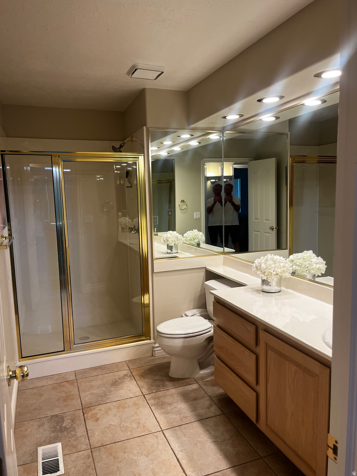 CRYSTAL LAKES TOWHOMES - Residential