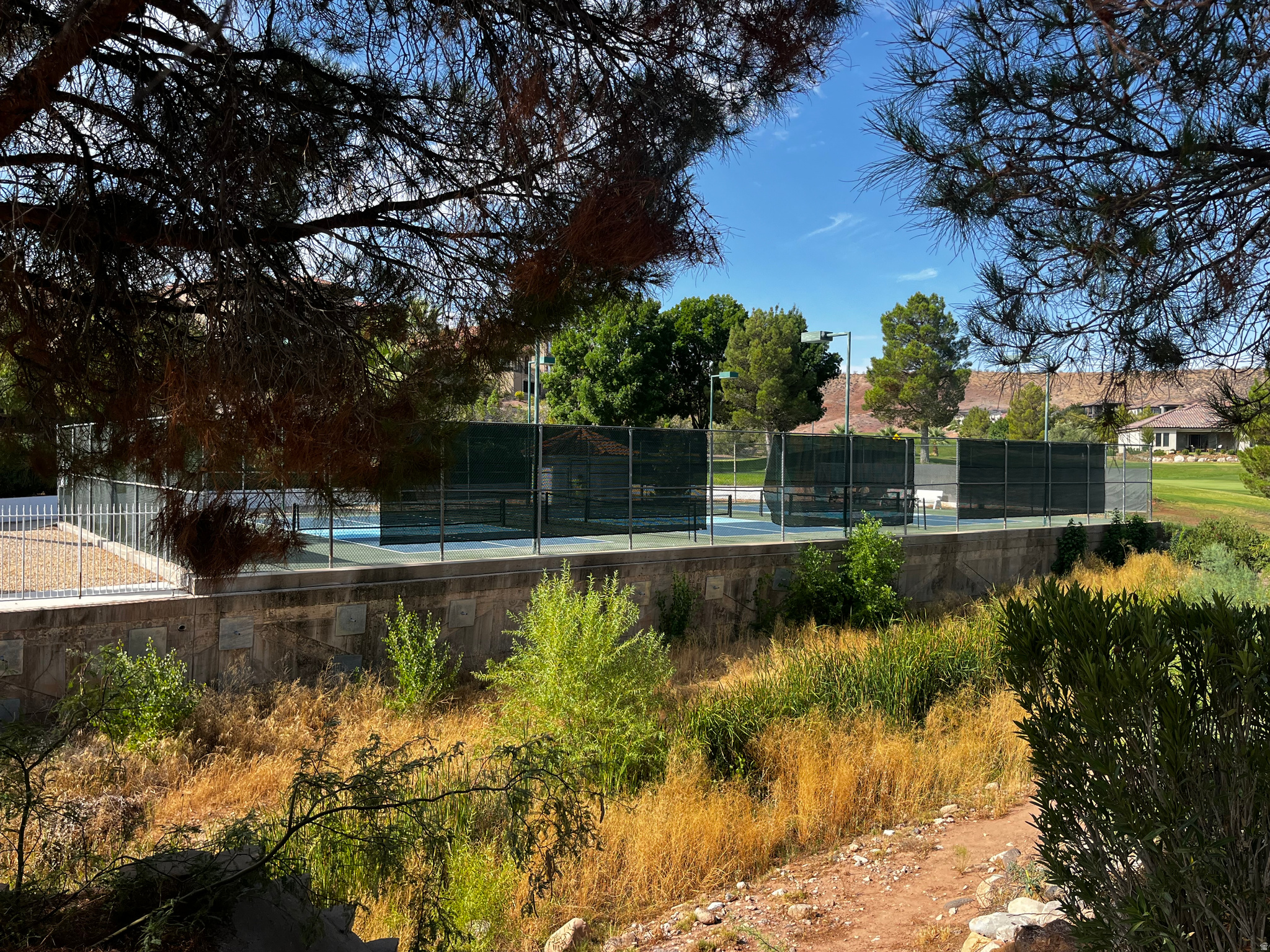 CRYSTAL LAKES TOWHOMES - Residential