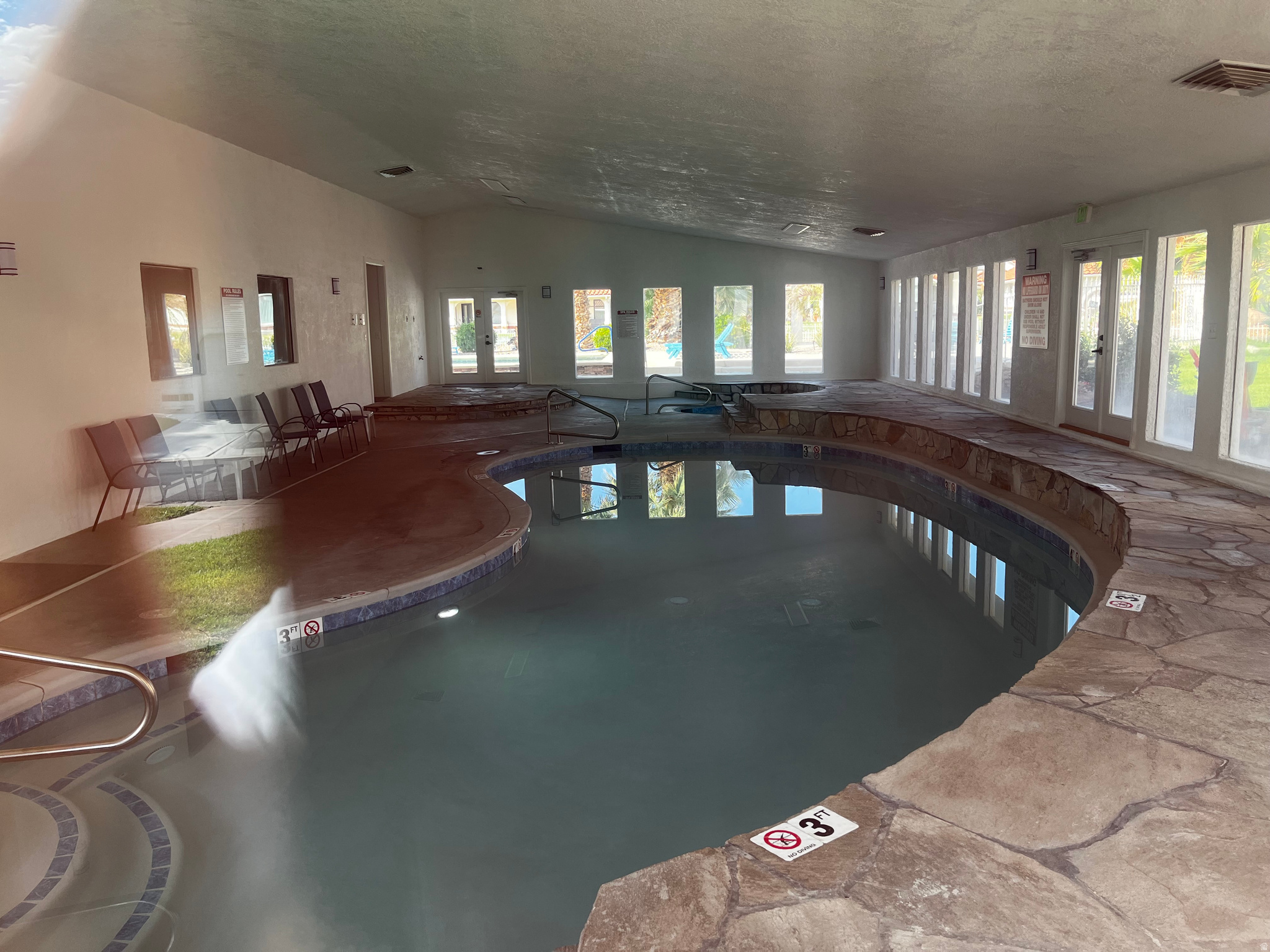 CRYSTAL LAKES TOWHOMES - Residential