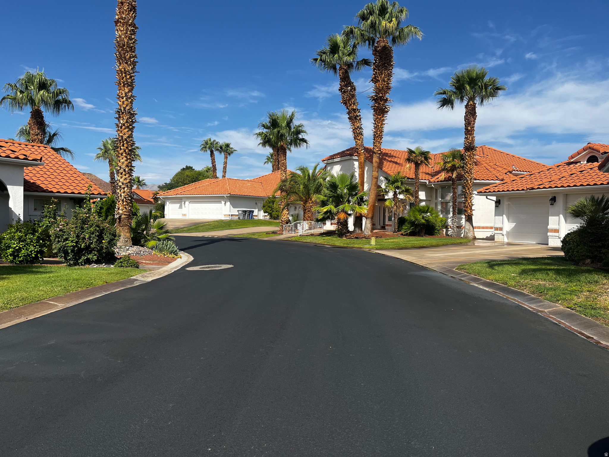 CRYSTAL LAKES TOWHOMES - Residential
