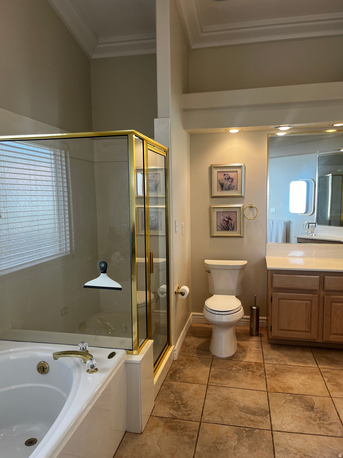 CRYSTAL LAKES TOWHOMES - Residential