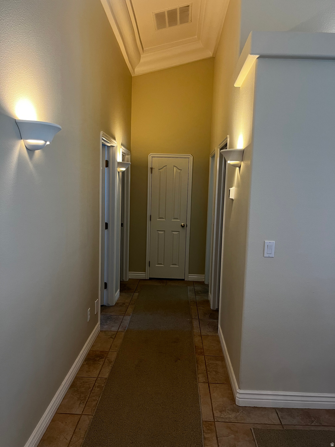 CRYSTAL LAKES TOWHOMES - Residential