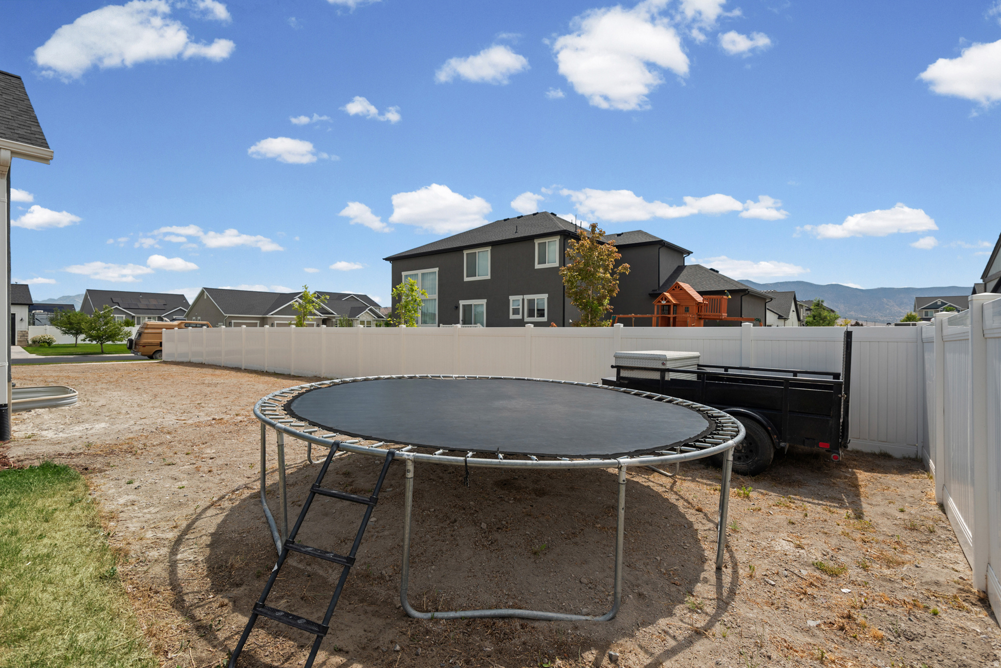 BRANDON PARK - Residential