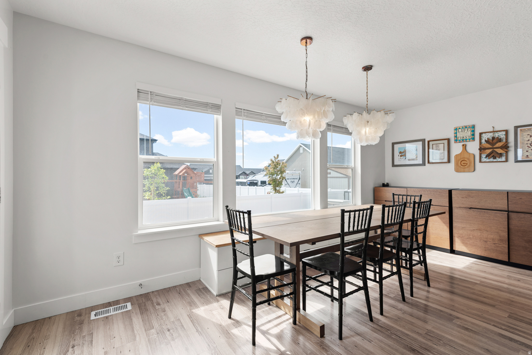 BRANDON PARK - Residential