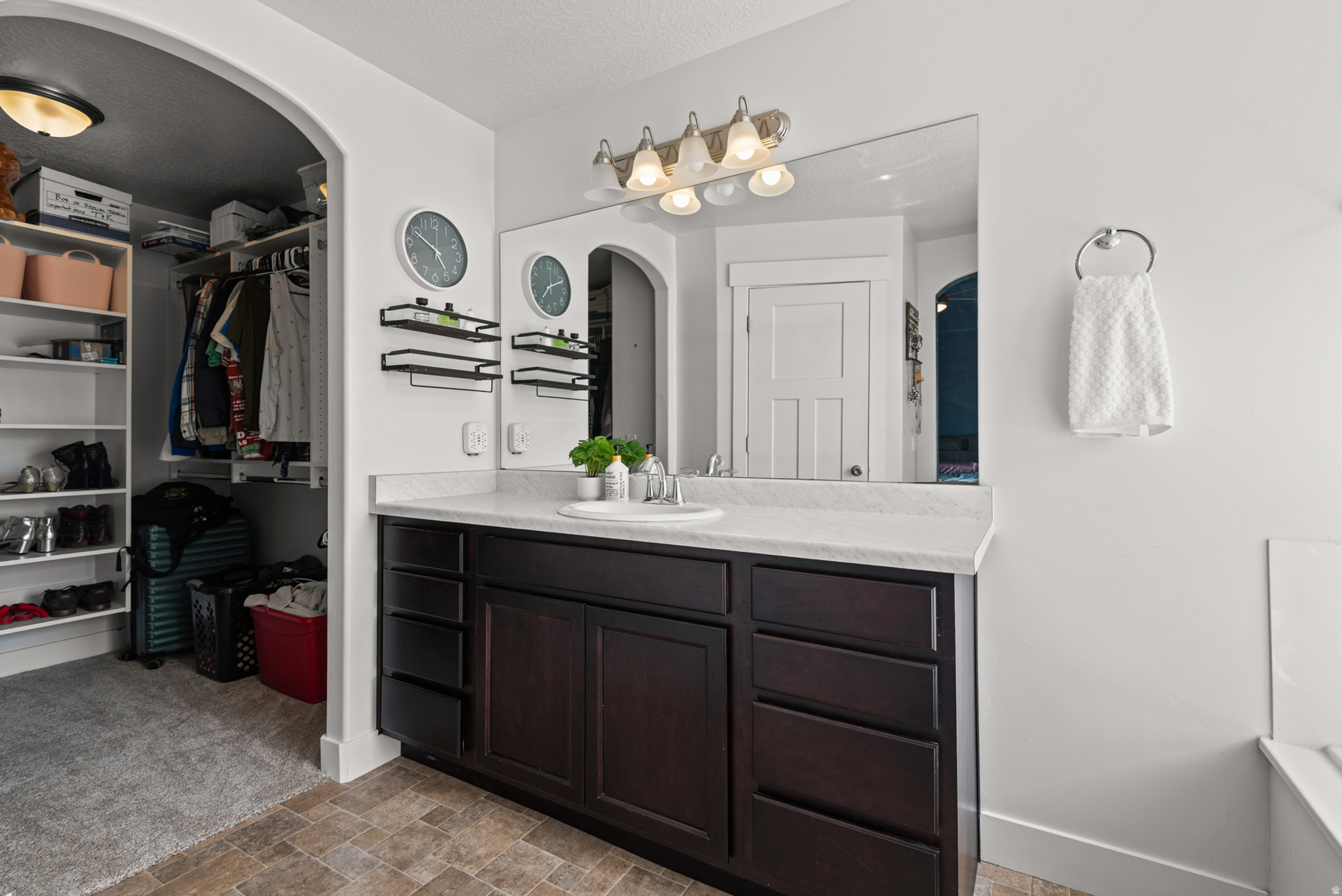BRANDON PARK - Residential