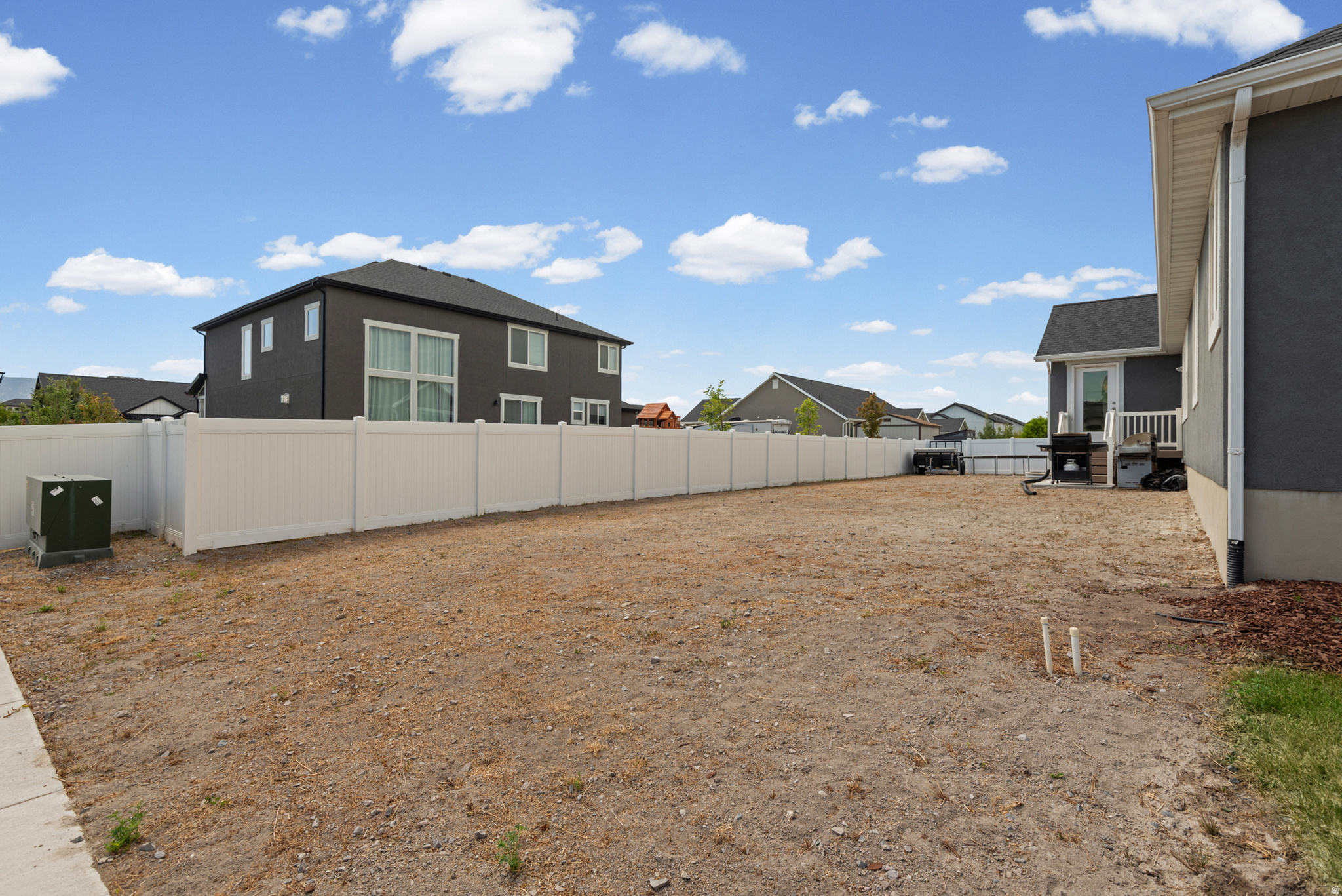 BRANDON PARK - Residential
