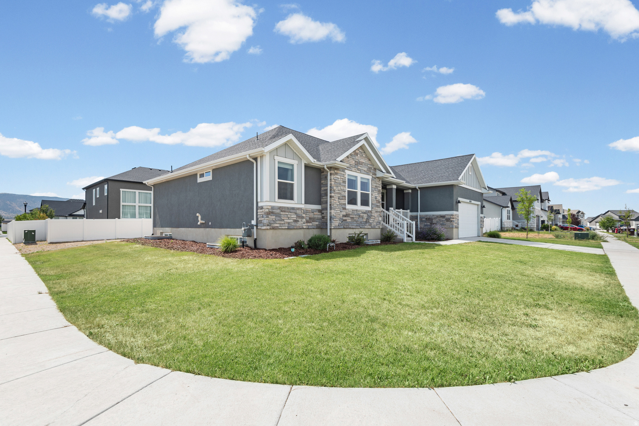 BRANDON PARK - Residential
