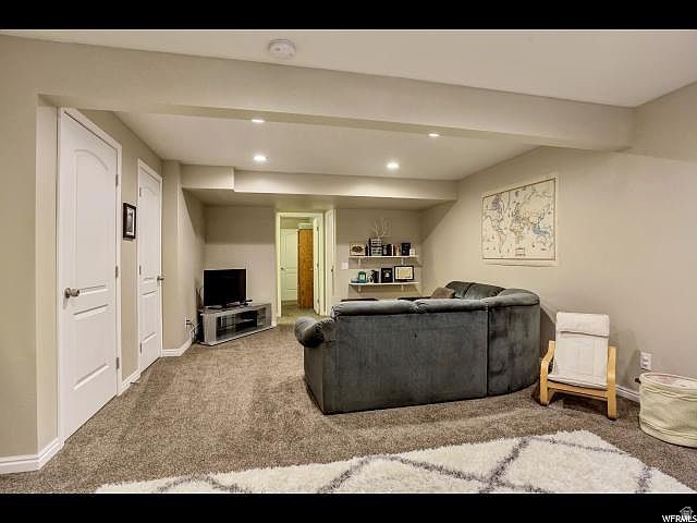 KENNECOTT - Residential