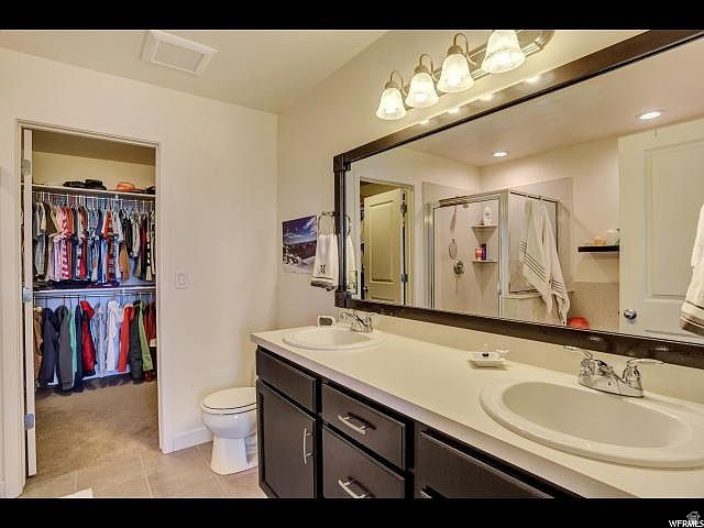 KENNECOTT - Residential