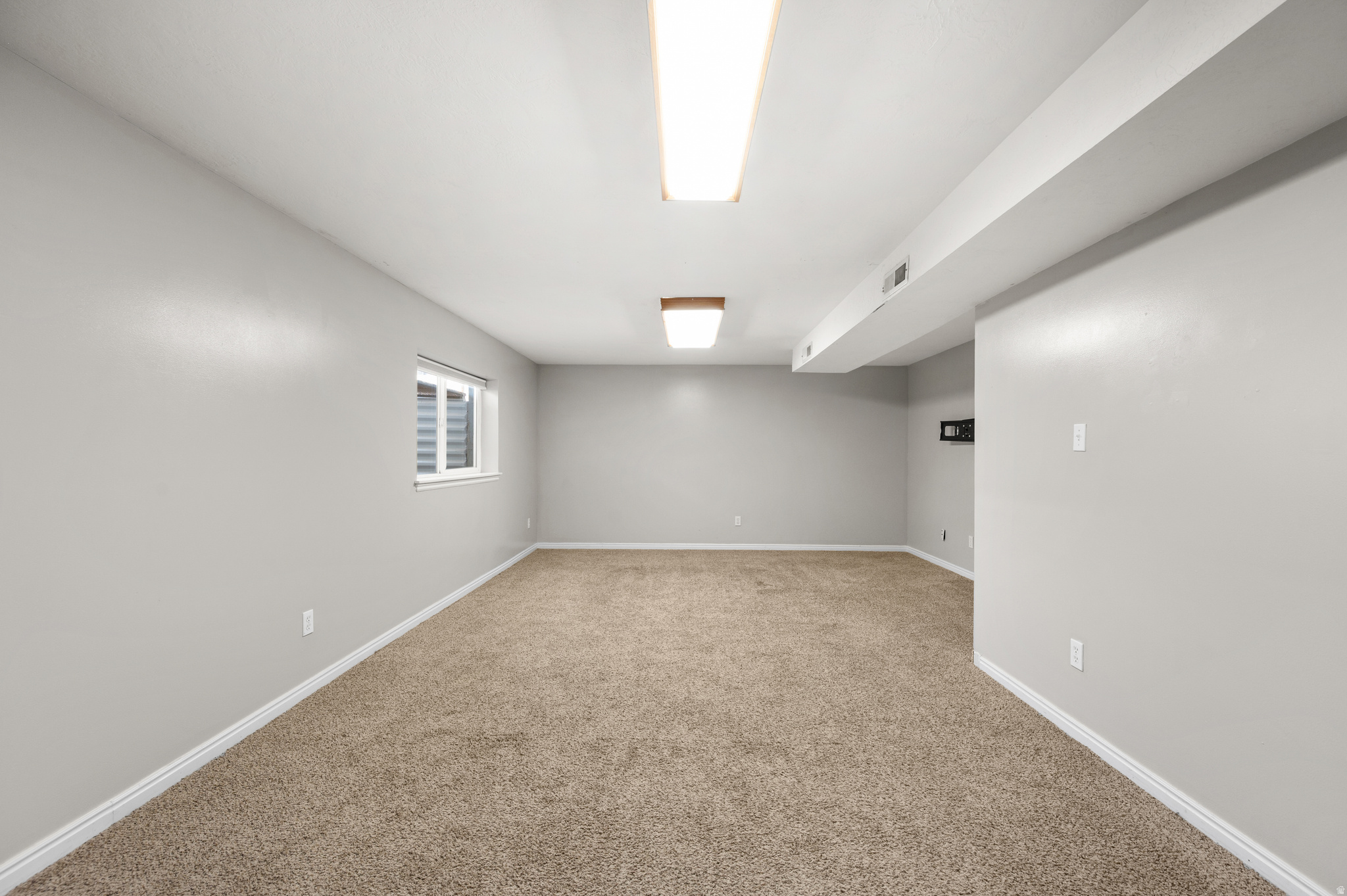 WINDSOR MEADOWS - Residential