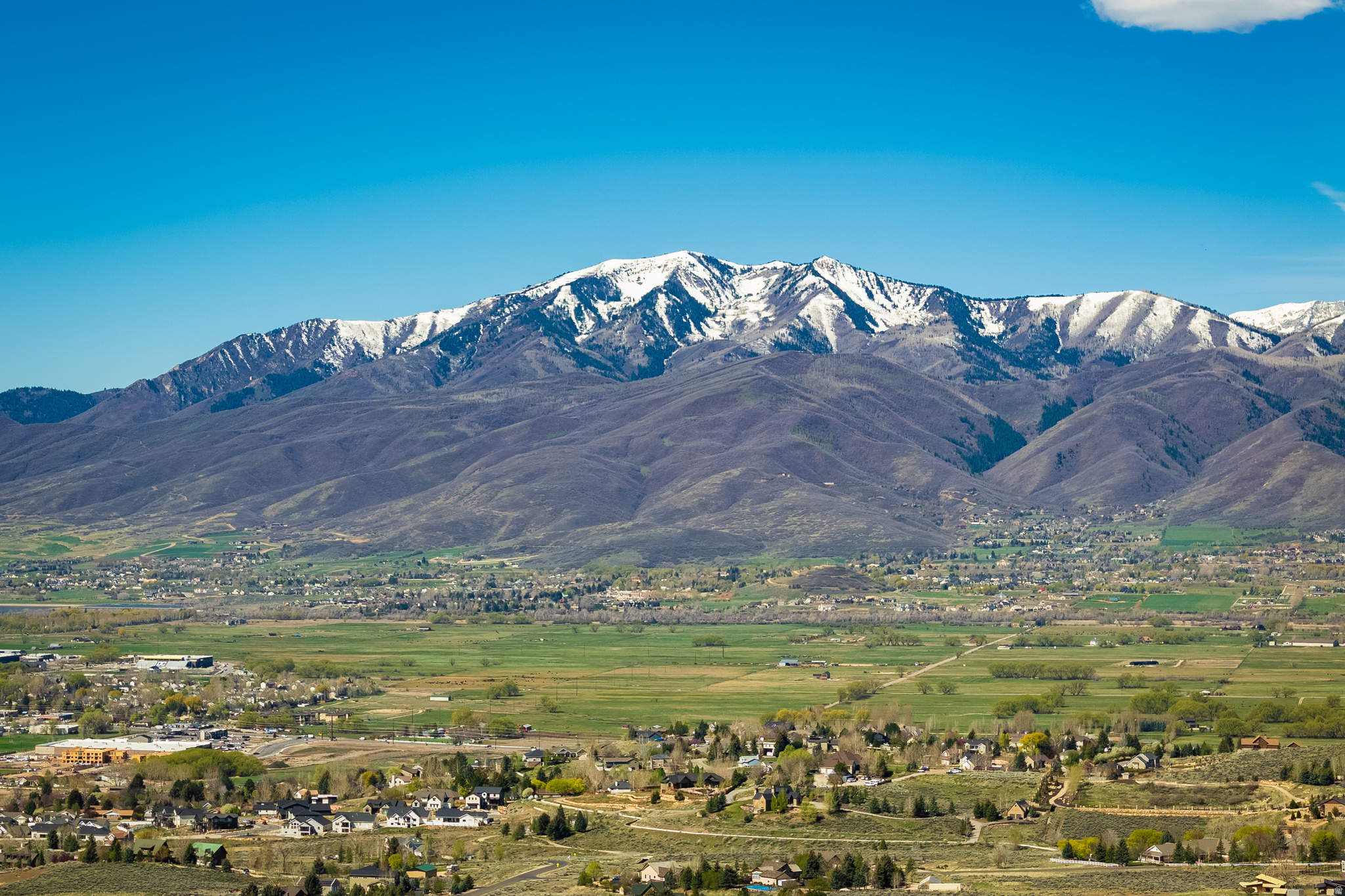 RED LEDGES - Land