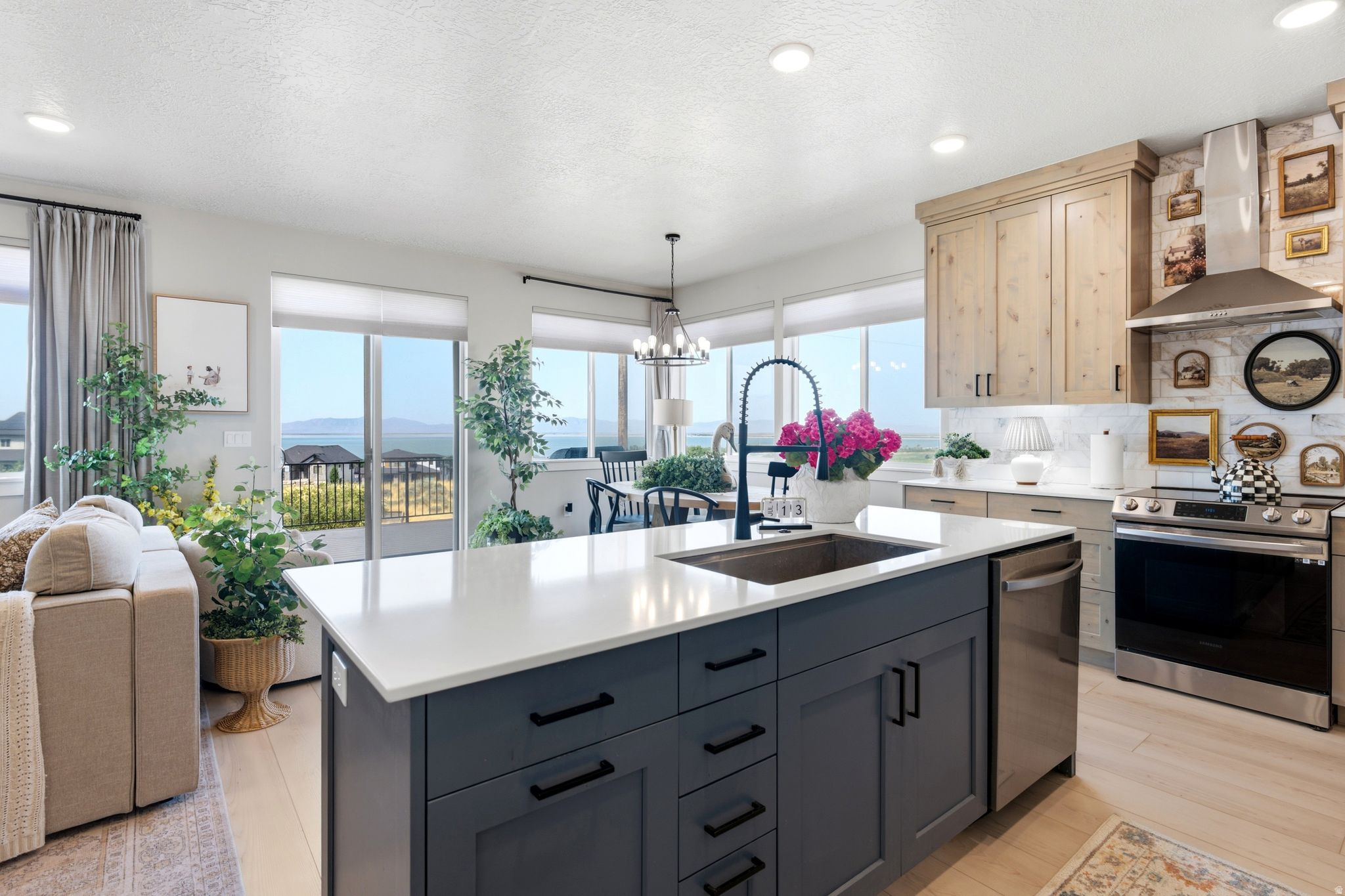 GRANITE RIDGE - Residential