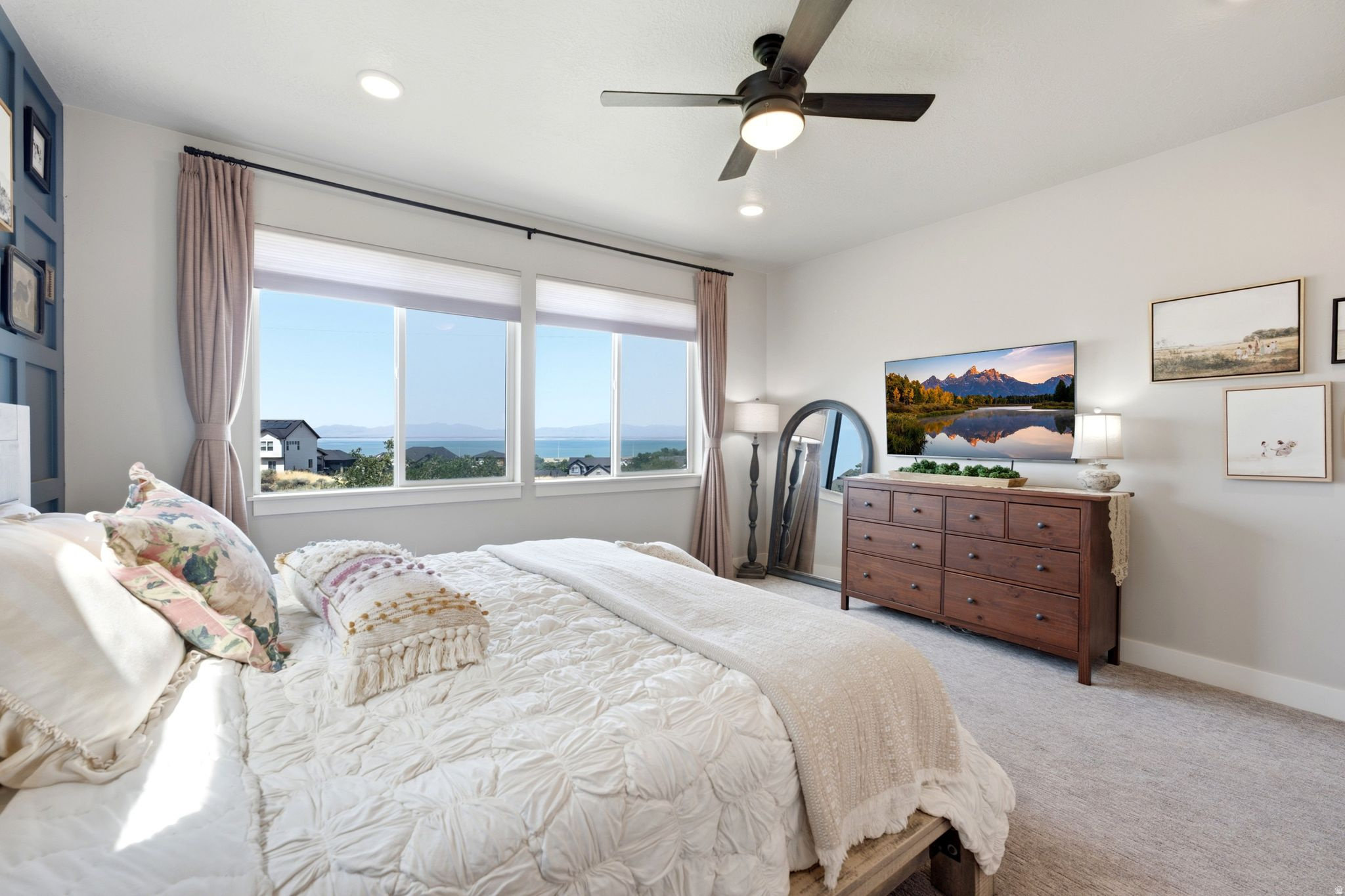 GRANITE RIDGE - Residential