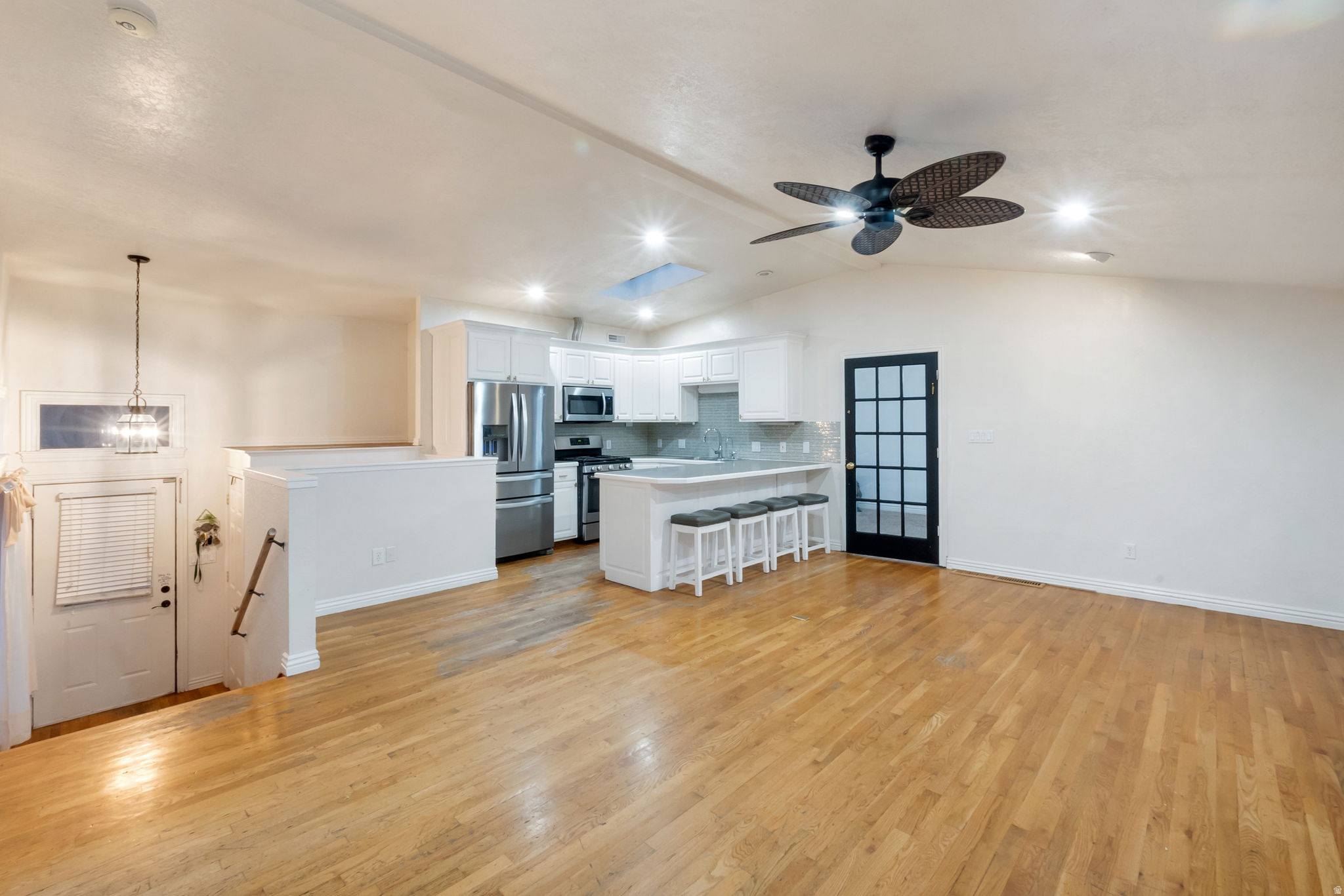 LAKEWOOD VILLAGE - Residential