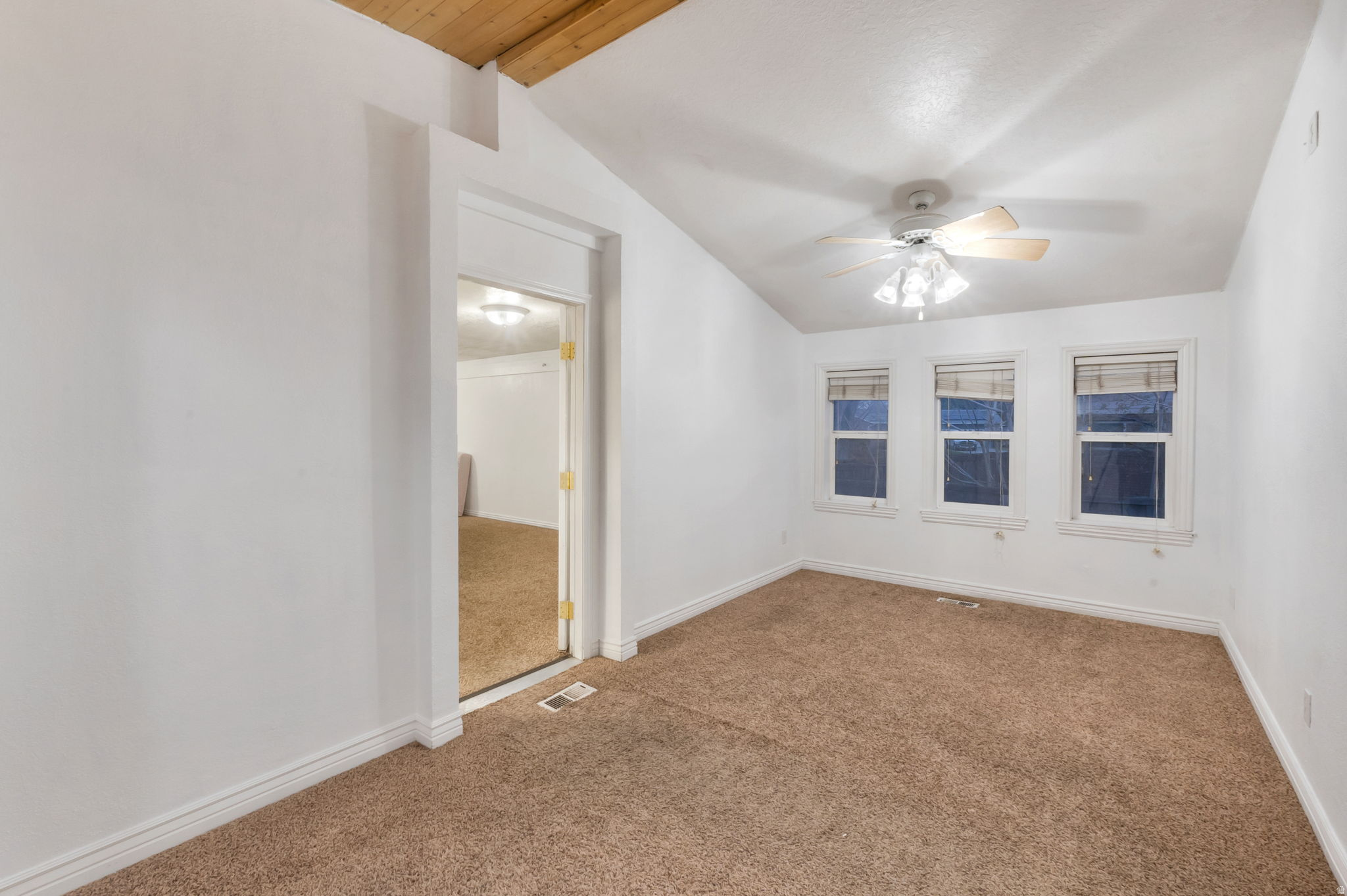 LAKEWOOD VILLAGE - Residential