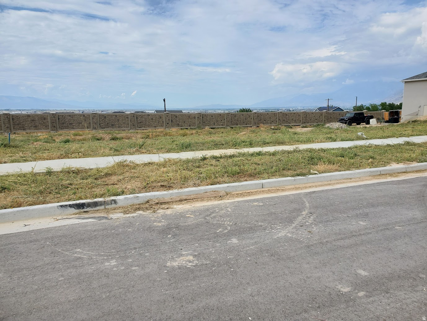 LEGACY ESTATES - Land