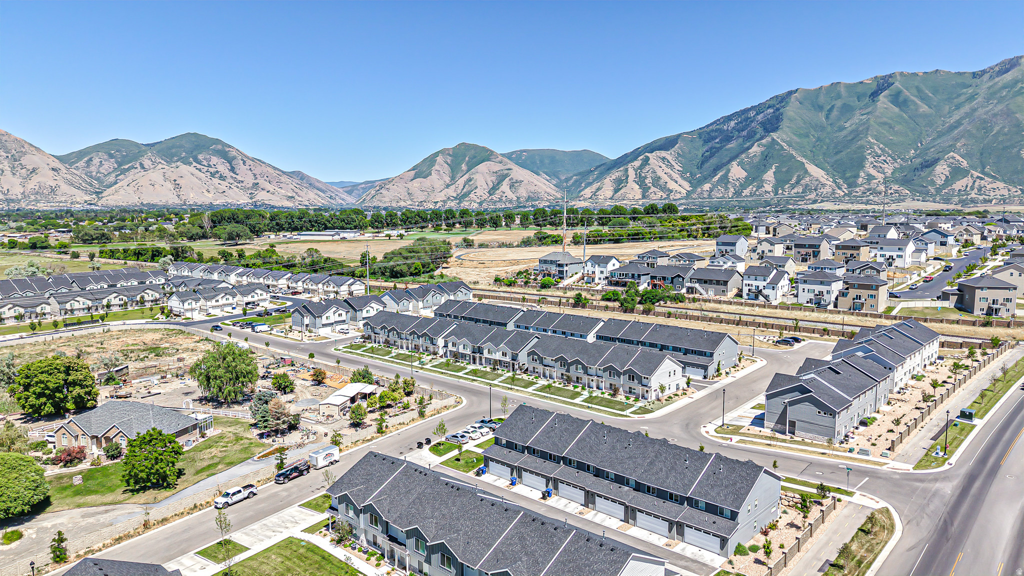 RIDGE - Residential