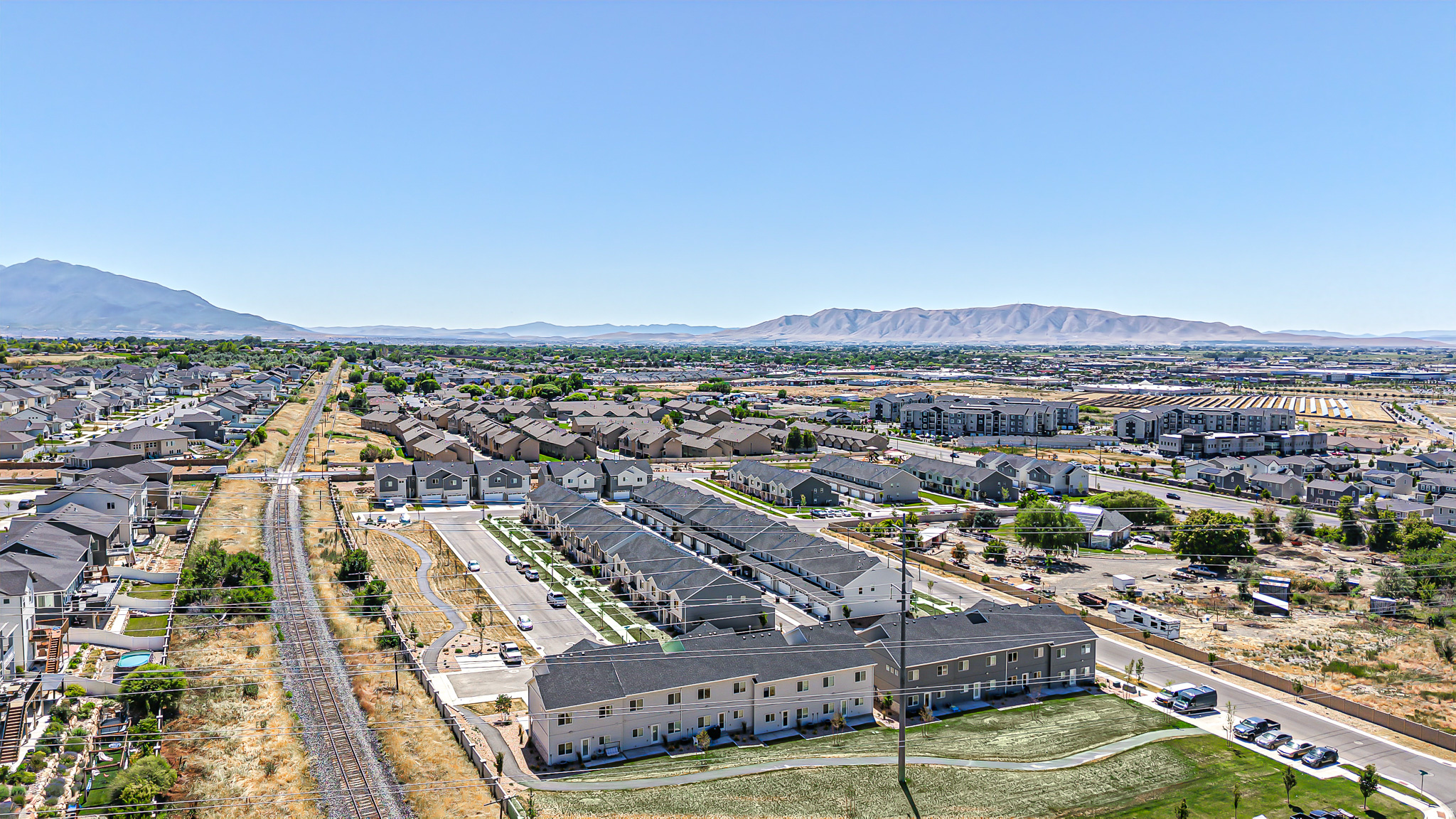 RIDGE - Residential