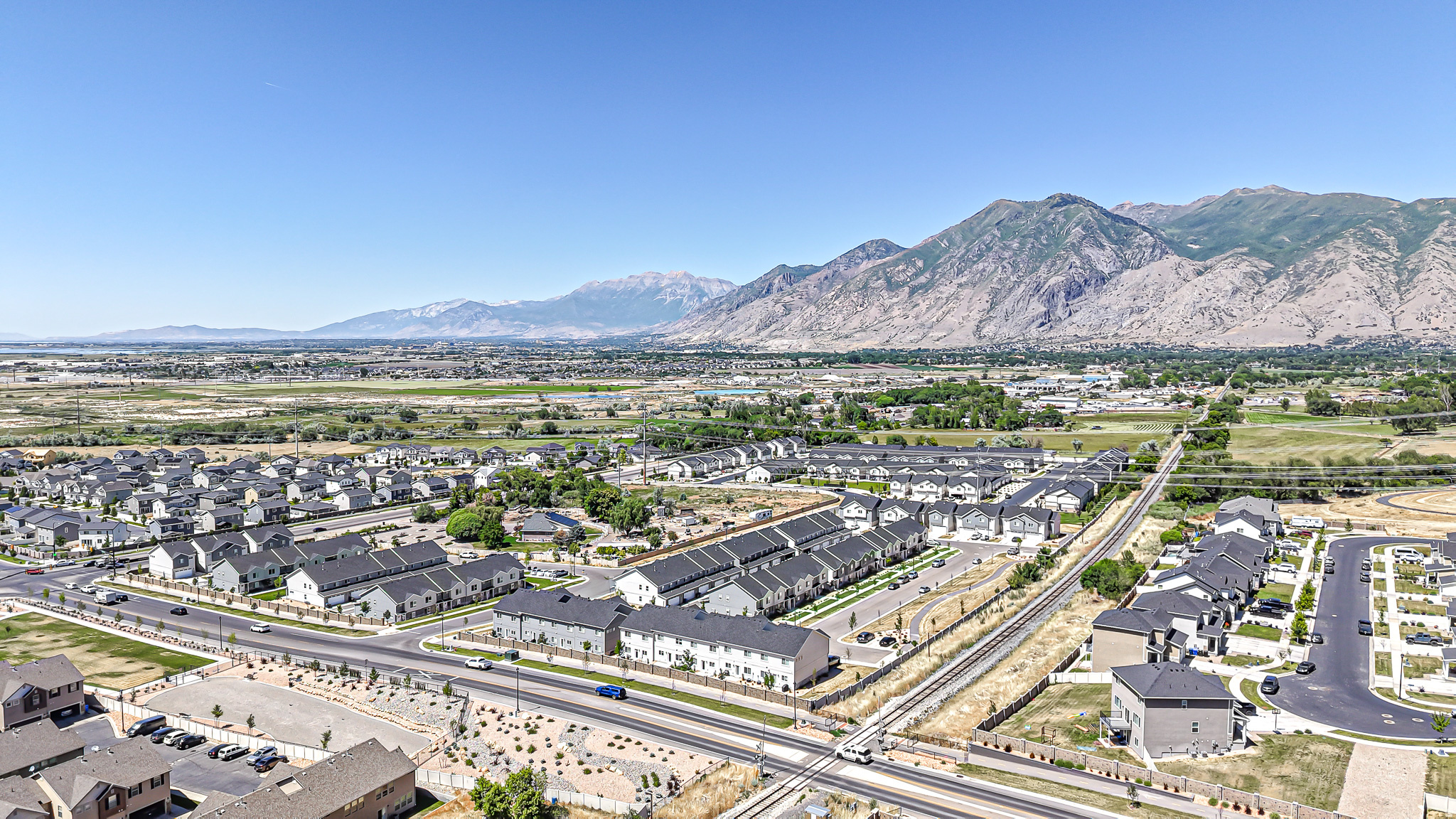 RIDGE - Residential