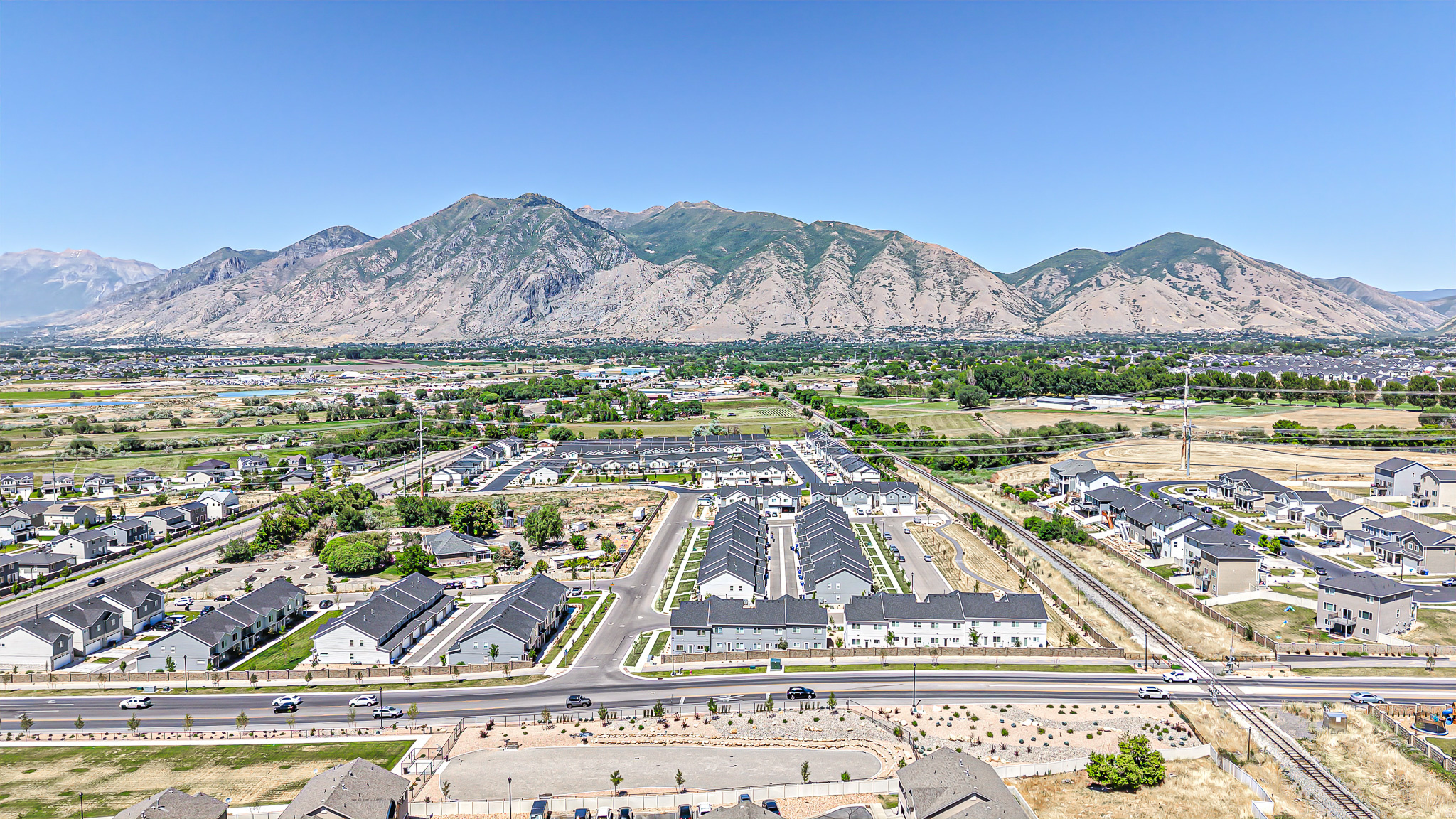 RIDGE - Residential