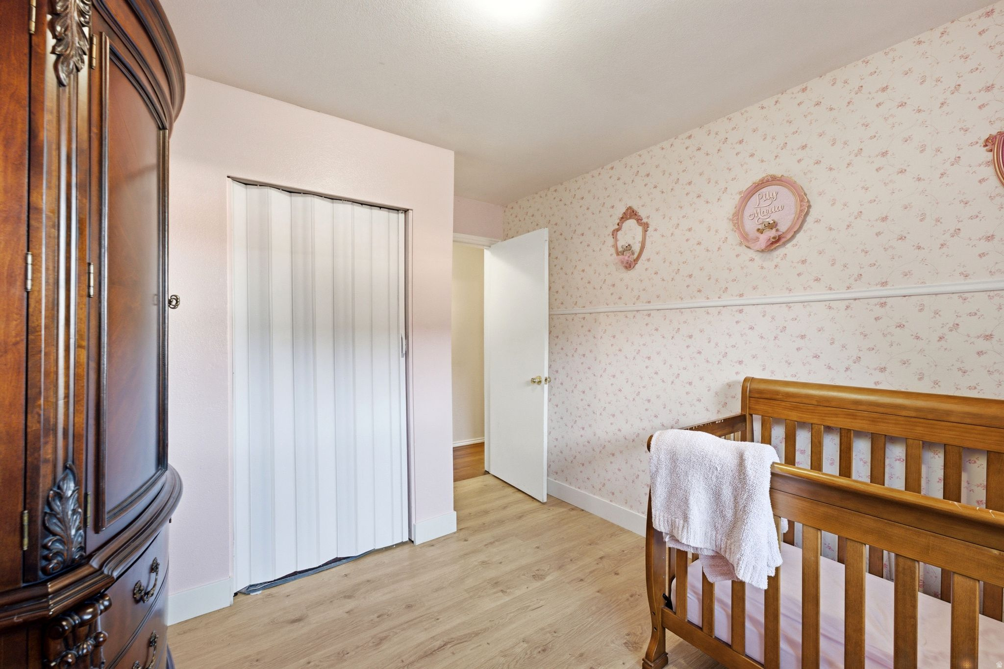 COUNTRY WOOD ESTATES - Residential