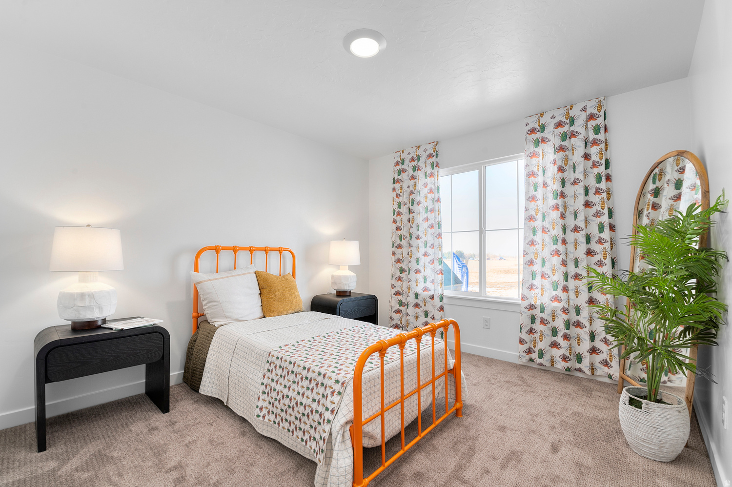 MOUNTAINSIDE ESTATES - Residential