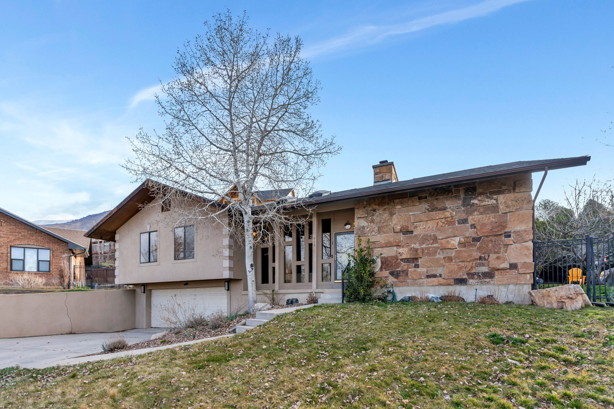 HEATHERIDGE - Residential