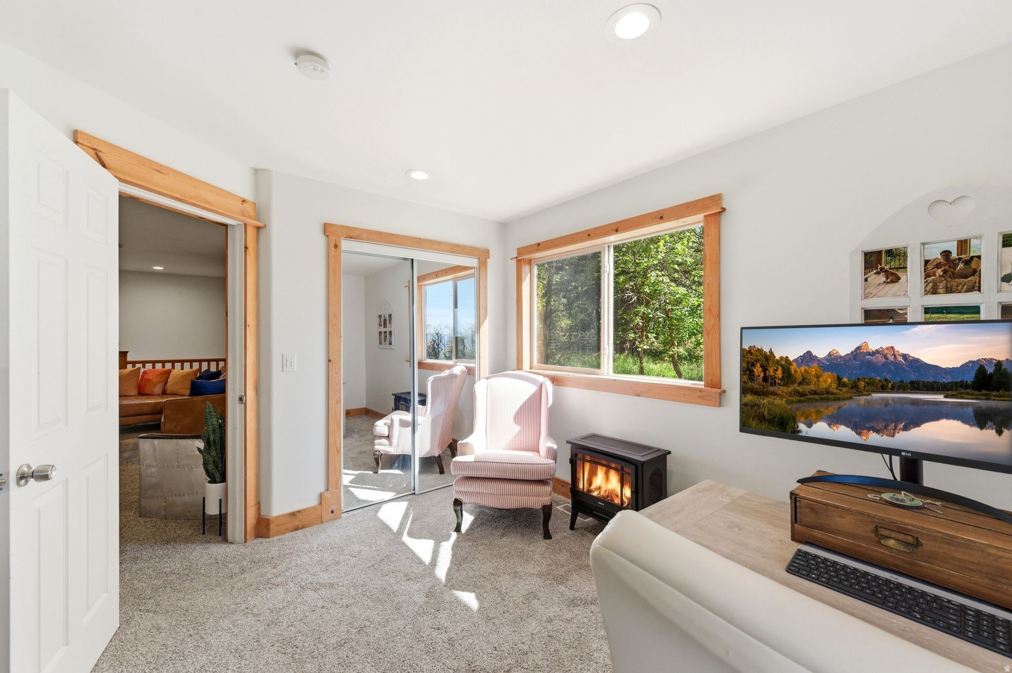 FOREST MEADOW RANCH - Residential