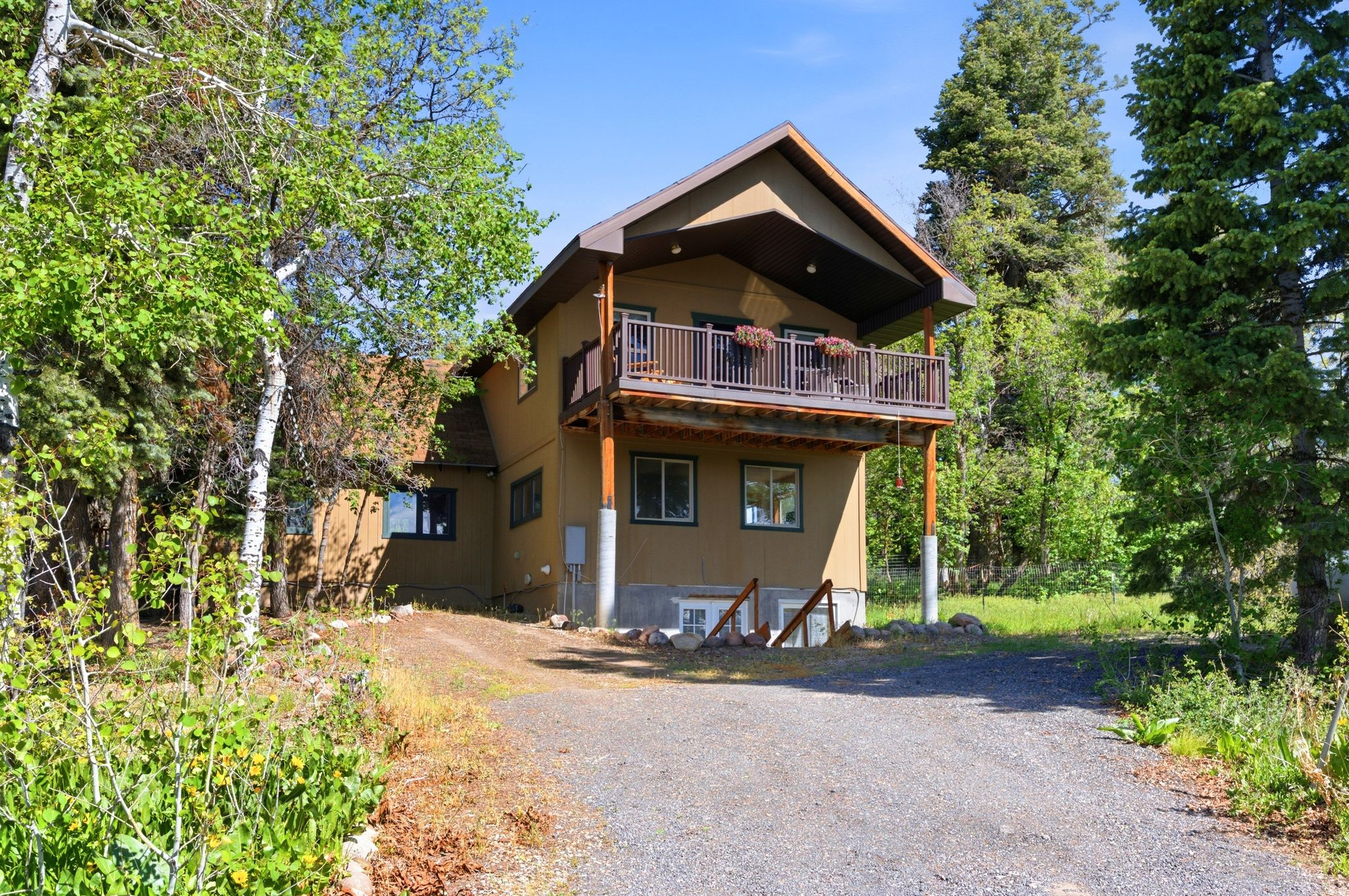 FOREST MEADOW RANCH - Residential