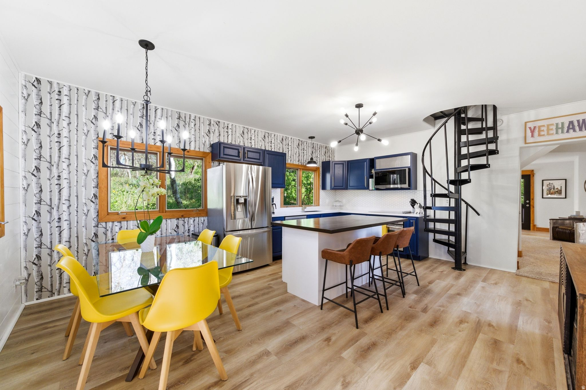 FOREST MEADOW RANCH - Residential